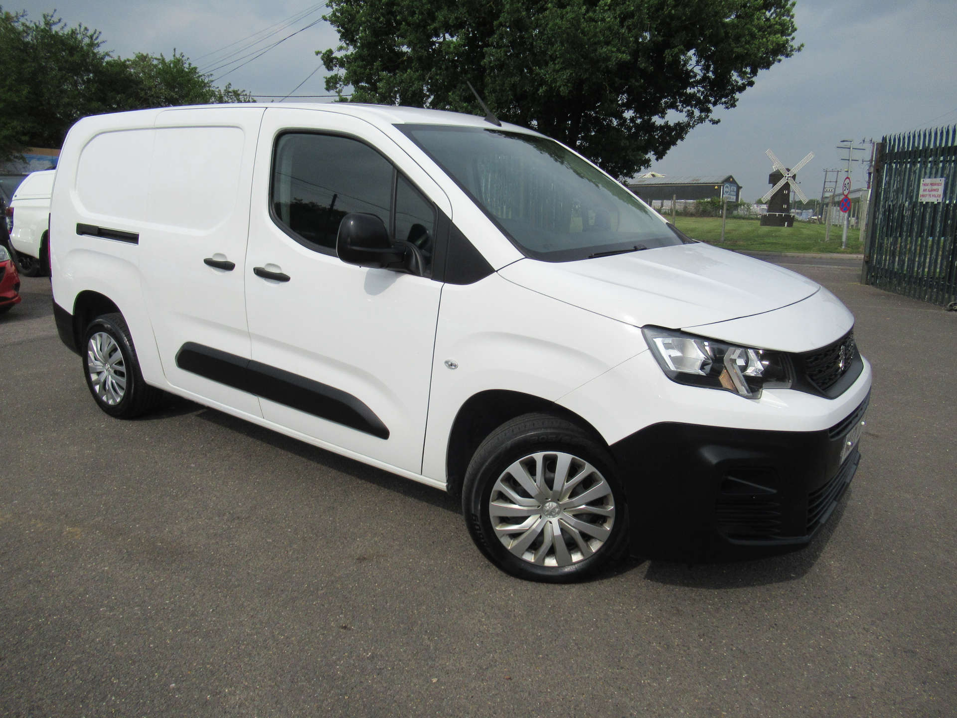 PEUGEOT PARTNER 1.5 Partner Professional L2 Blue HDi #24