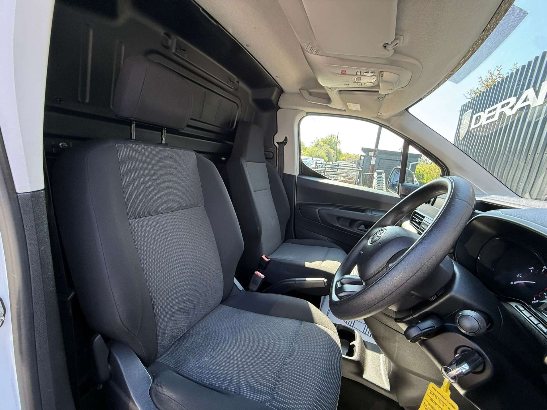 TOYOTA PROACE CITY 1.5 Active 75 L1H1 SWB #36