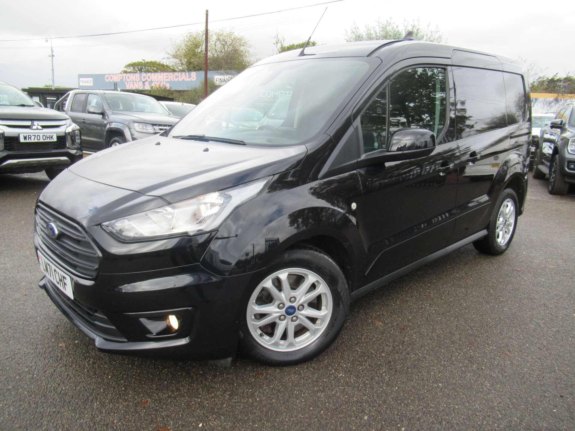 FORD TRANSIT CONNECT 1.5 Transit Connect 200 Limited TDCi Auto #0