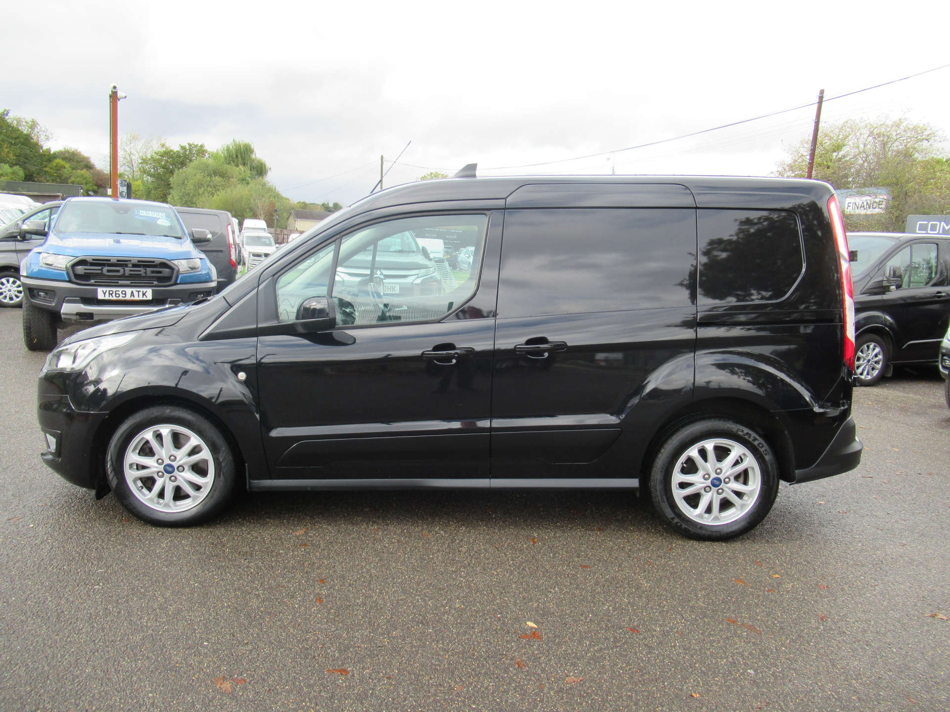 FORD TRANSIT CONNECT 1.5 Transit Connect 200 Limited TDCi Auto #3