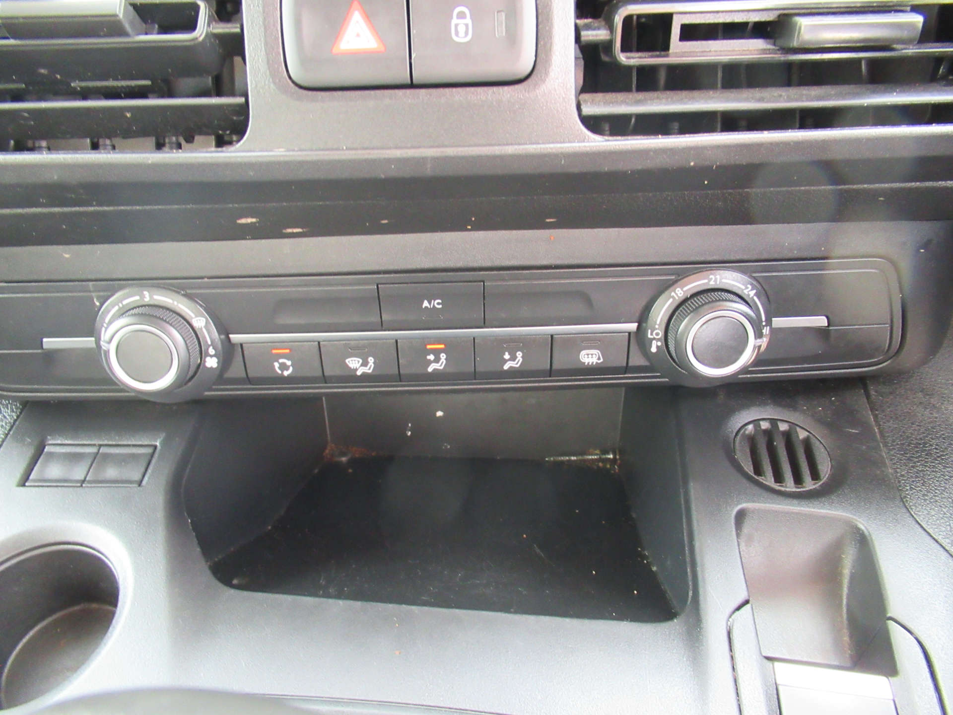 CITROEN BERLINGO 1.5 Berlingo 650 Driver Edition Blue HDi SS #19