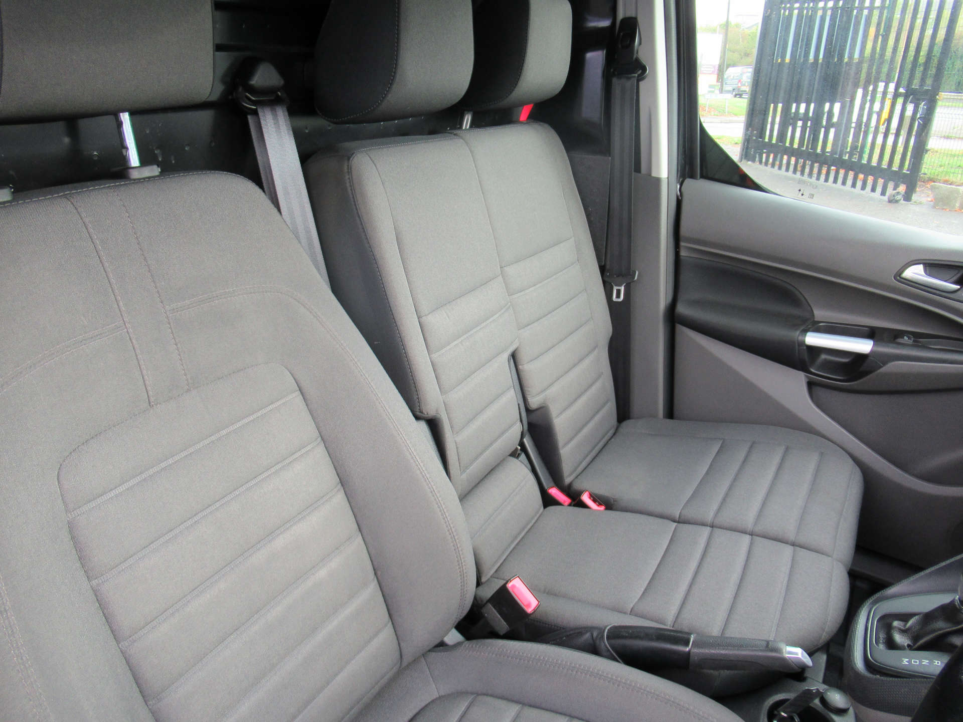 FORD TRANSIT CONNECT 1.5 Transit Connect 200 Limited TDCi Auto #17