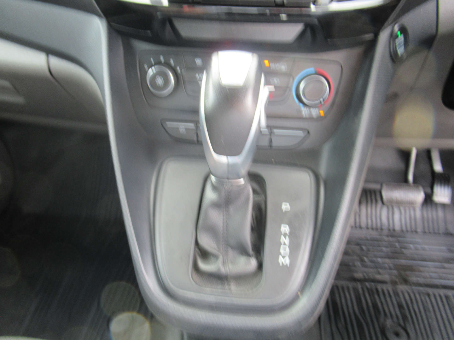 FORD TRANSIT CONNECT 1.5 Transit Connect 200 Limited TDCi Auto #22