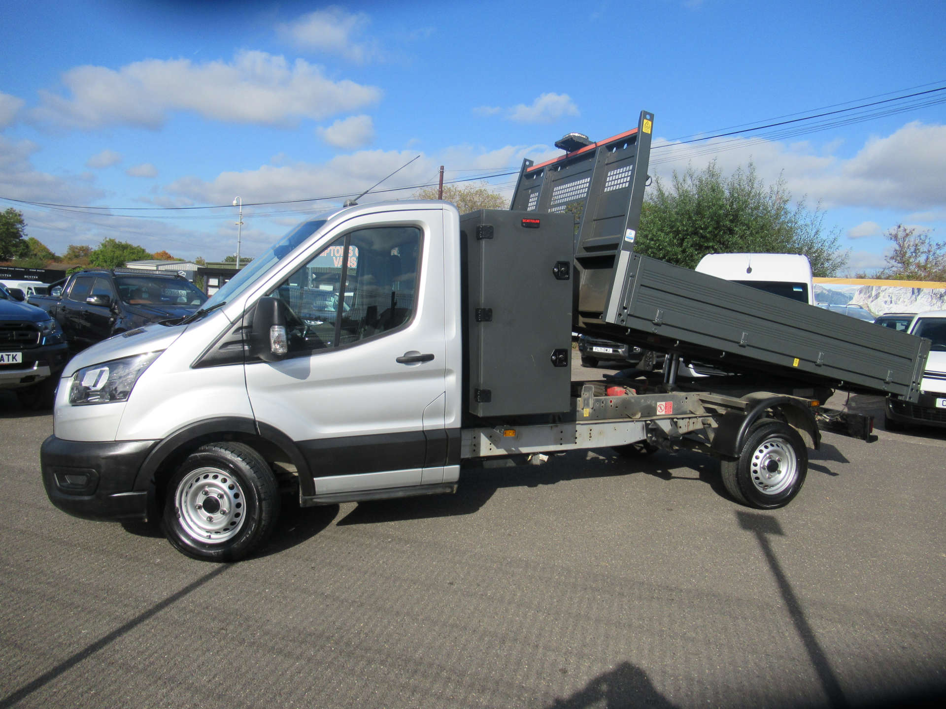 FORD TRANSIT 2.0 350 EcoBlue Leader Tipper 2dr Diesel Manual FWD L3 Euro 6 (s/s) (1-Way, 1-Stop, Tool Pod) (130 ps) #1