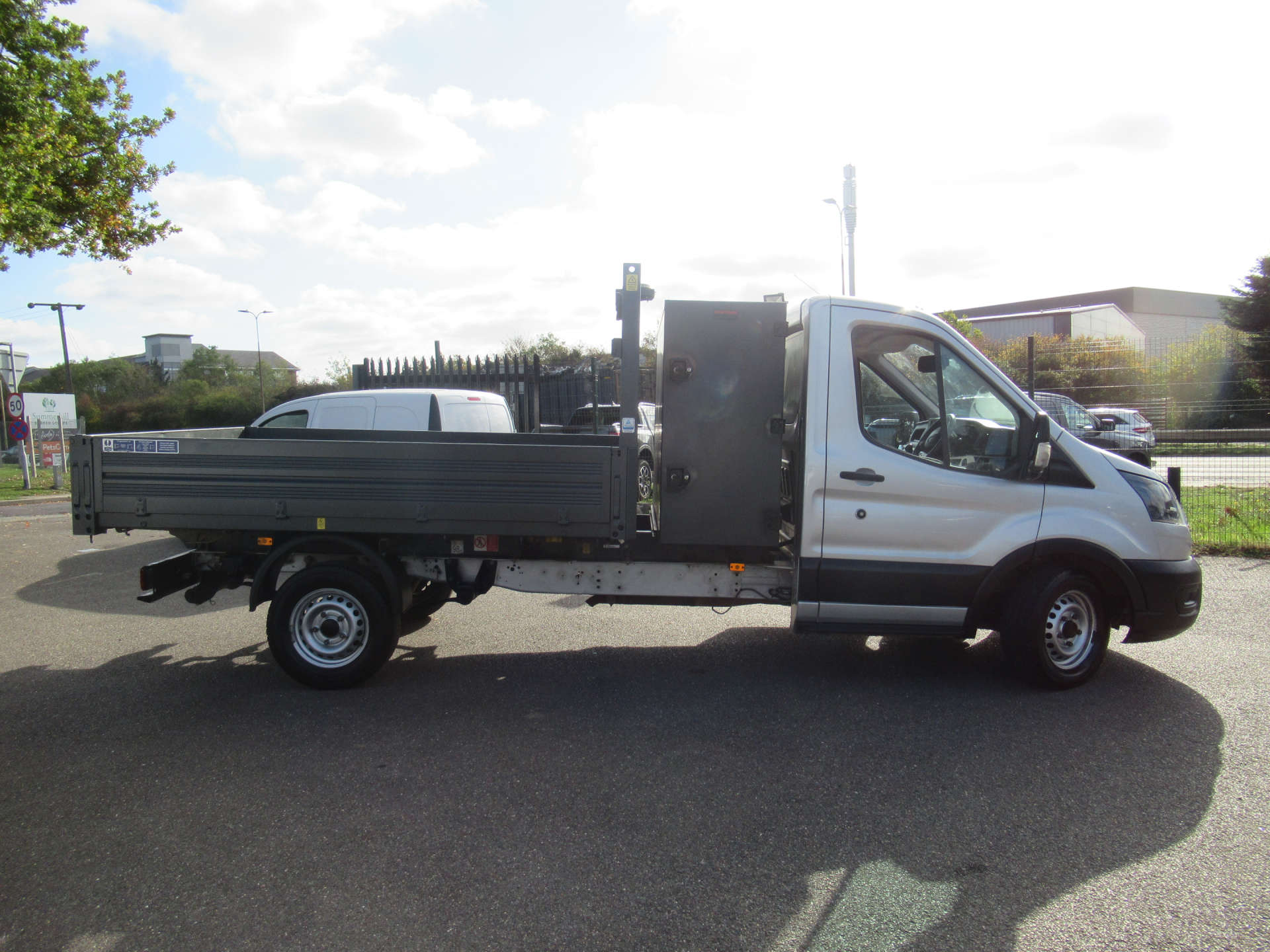 FORD TRANSIT 2.0 350 EcoBlue Leader Tipper 2dr Diesel Manual FWD L3 Euro 6 (s/s) (1-Way, 1-Stop, Tool Pod) (130 ps) #10