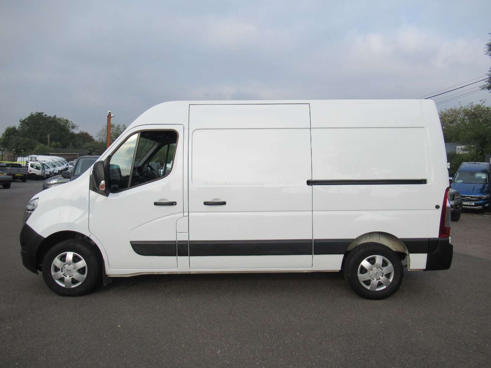 NISSAN INTERSTAR 2.3 Interstar Acenta dCi #2