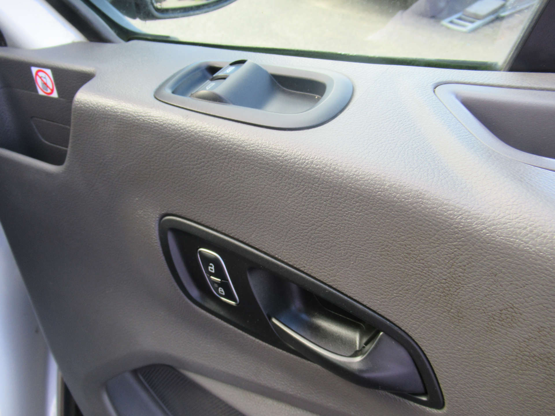 FORD TRANSIT 2.0 350 EcoBlue Leader Tipper 2dr Diesel Manual FWD L3 Euro 6 (s/s) (1-Way, 1-Stop, Tool Pod) (130 ps) #23