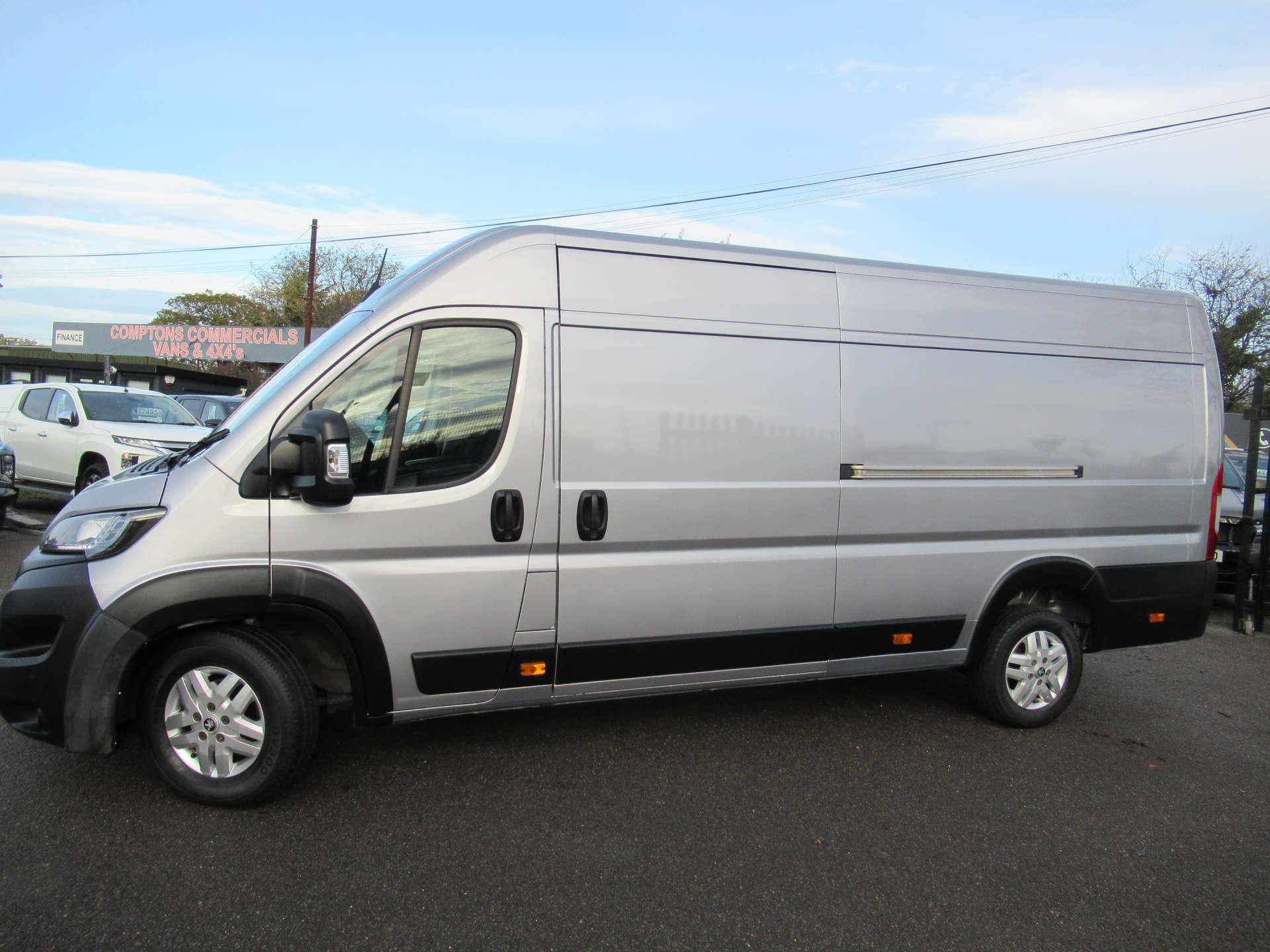 PEUGEOT BOXER 2.2 Boxer 435 Asphalt L4H2 Blue HDi #2