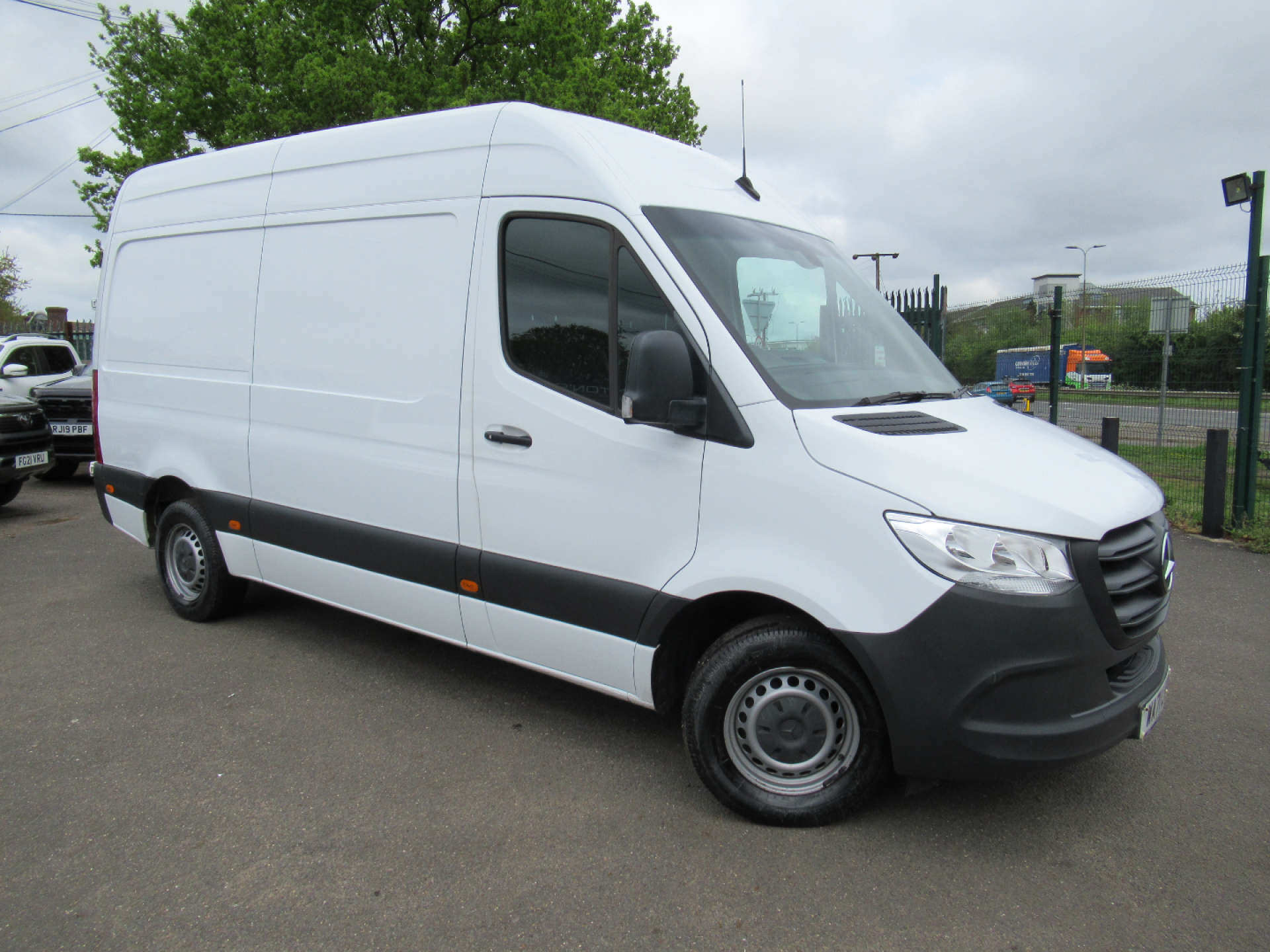 MERCEDES-BENZ SPRINTER 2.0 Sprinter 315 Progressive CDI #23