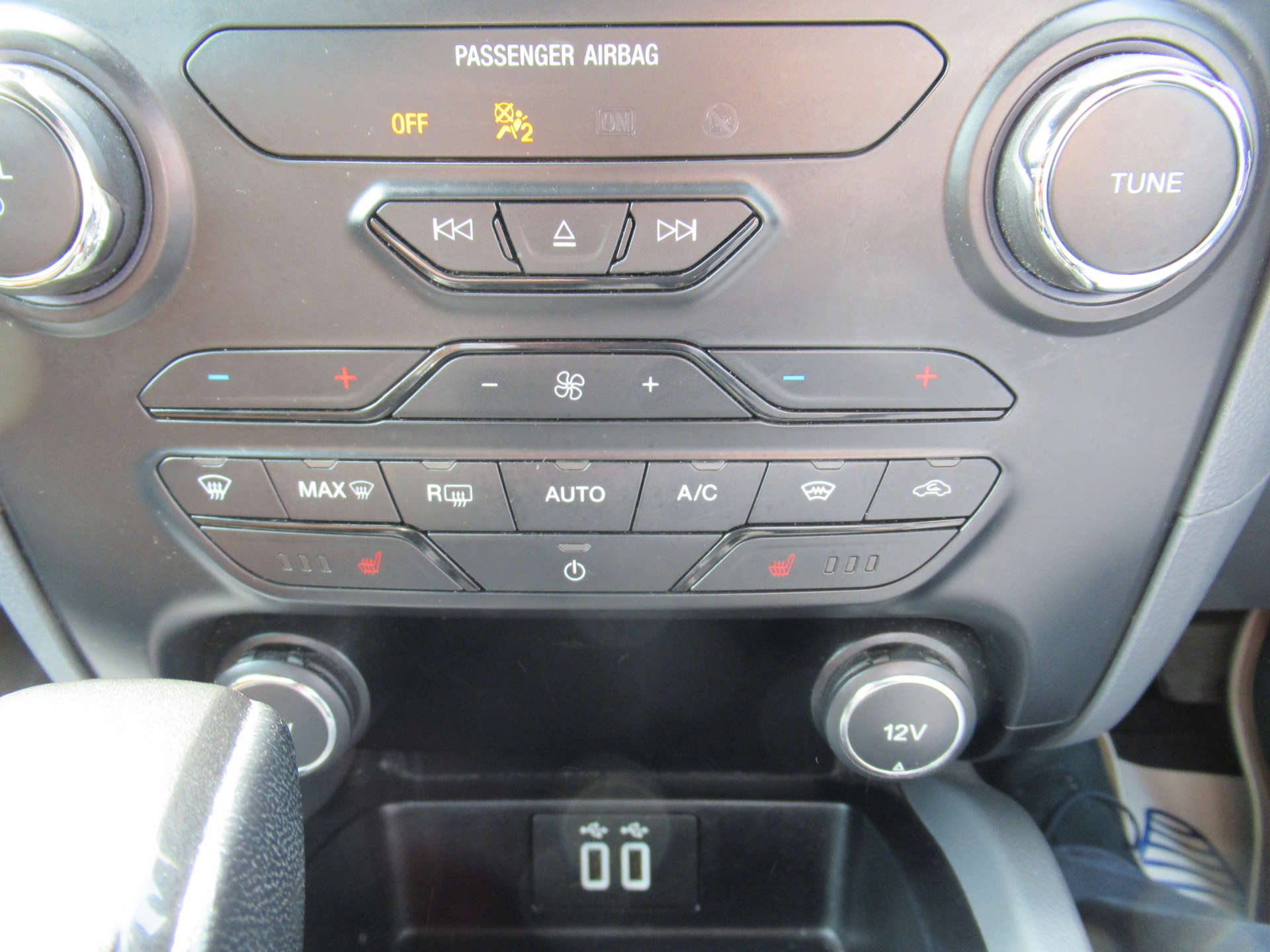 FORD RANGER 3.2 Ranger Wildtrak 4x4 Double Cab TDCi Auto 4WD 5dr #17