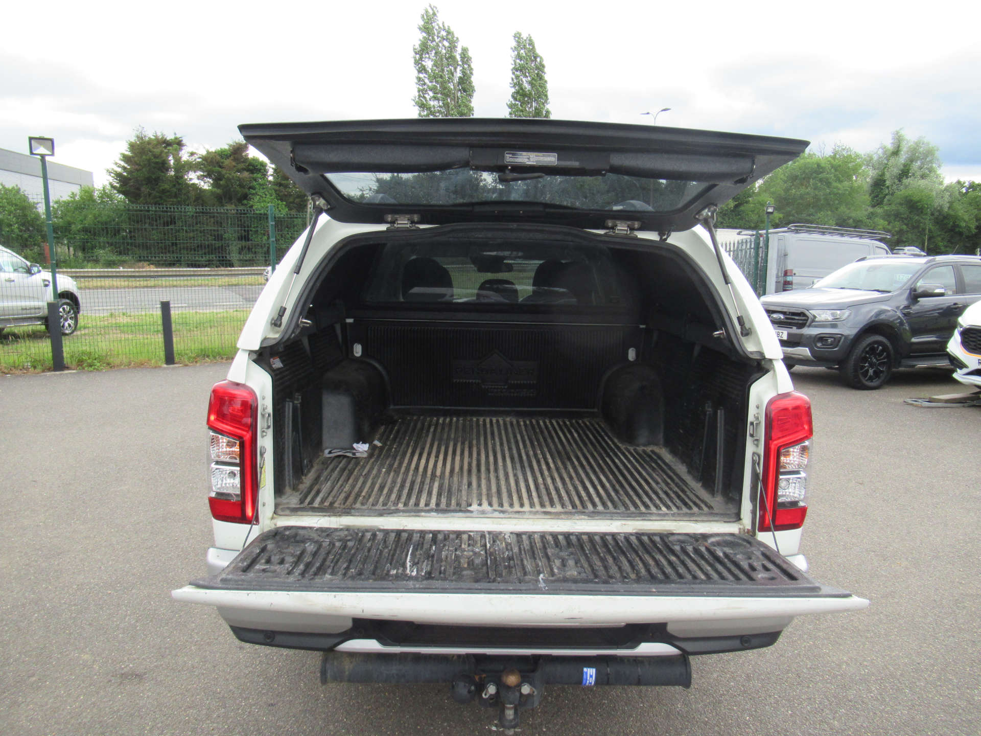 MITSUBISHI L200 2.3 L200 Barbarian X DI-D Auto 4WD #10