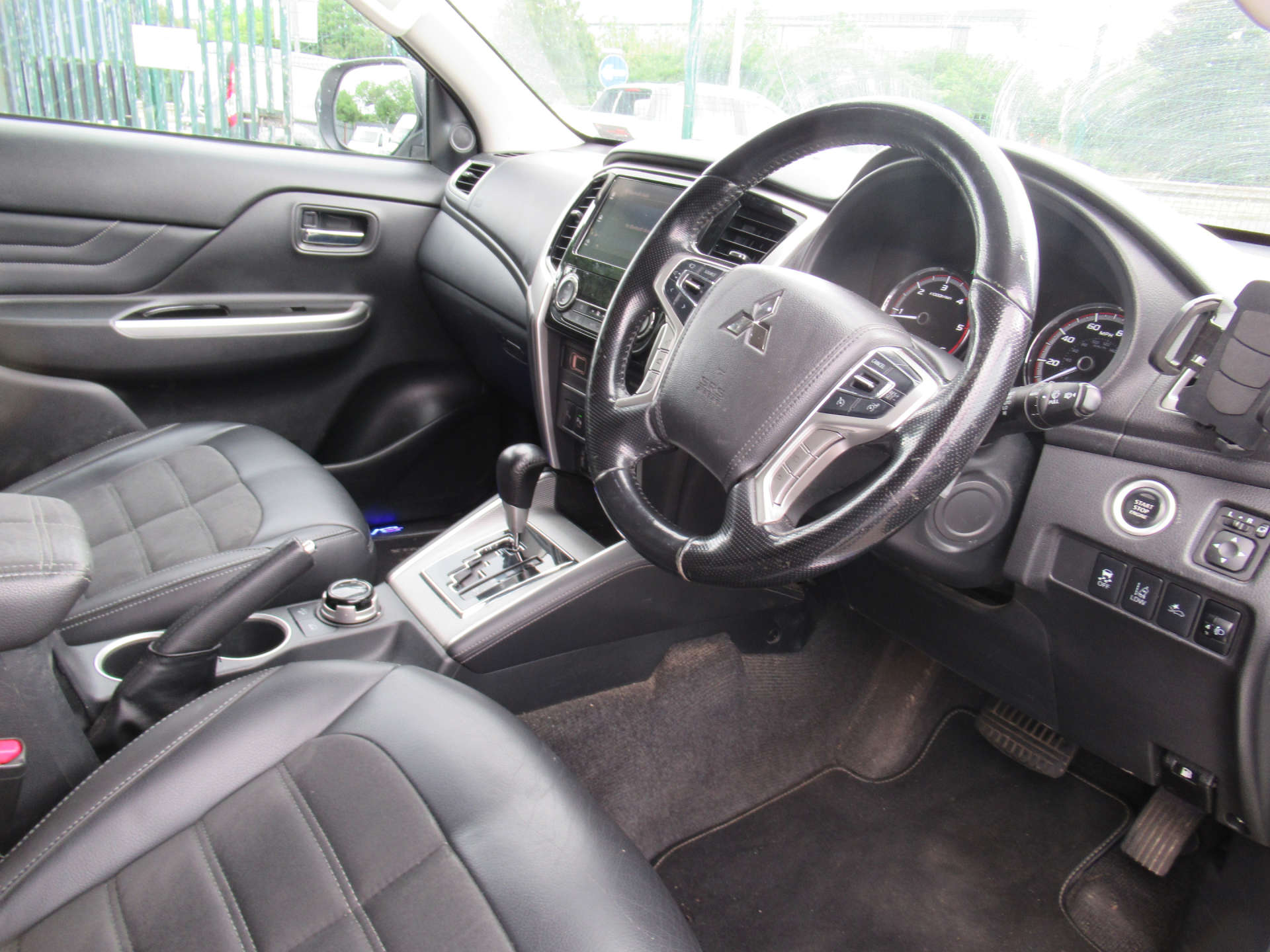 MITSUBISHI L200 2.3 L200 Barbarian X DI-D Auto 4WD #14