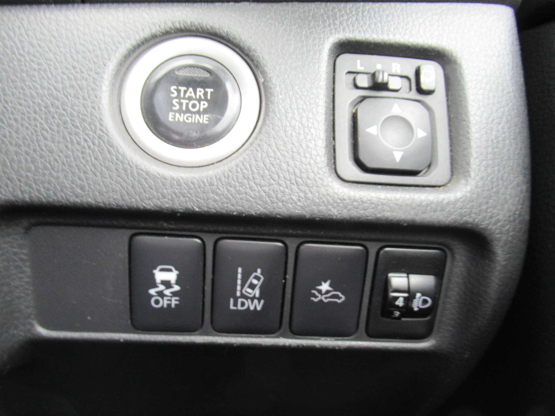 MITSUBISHI L200 2.3 L200 Barbarian X DI-D Auto 4WD #24