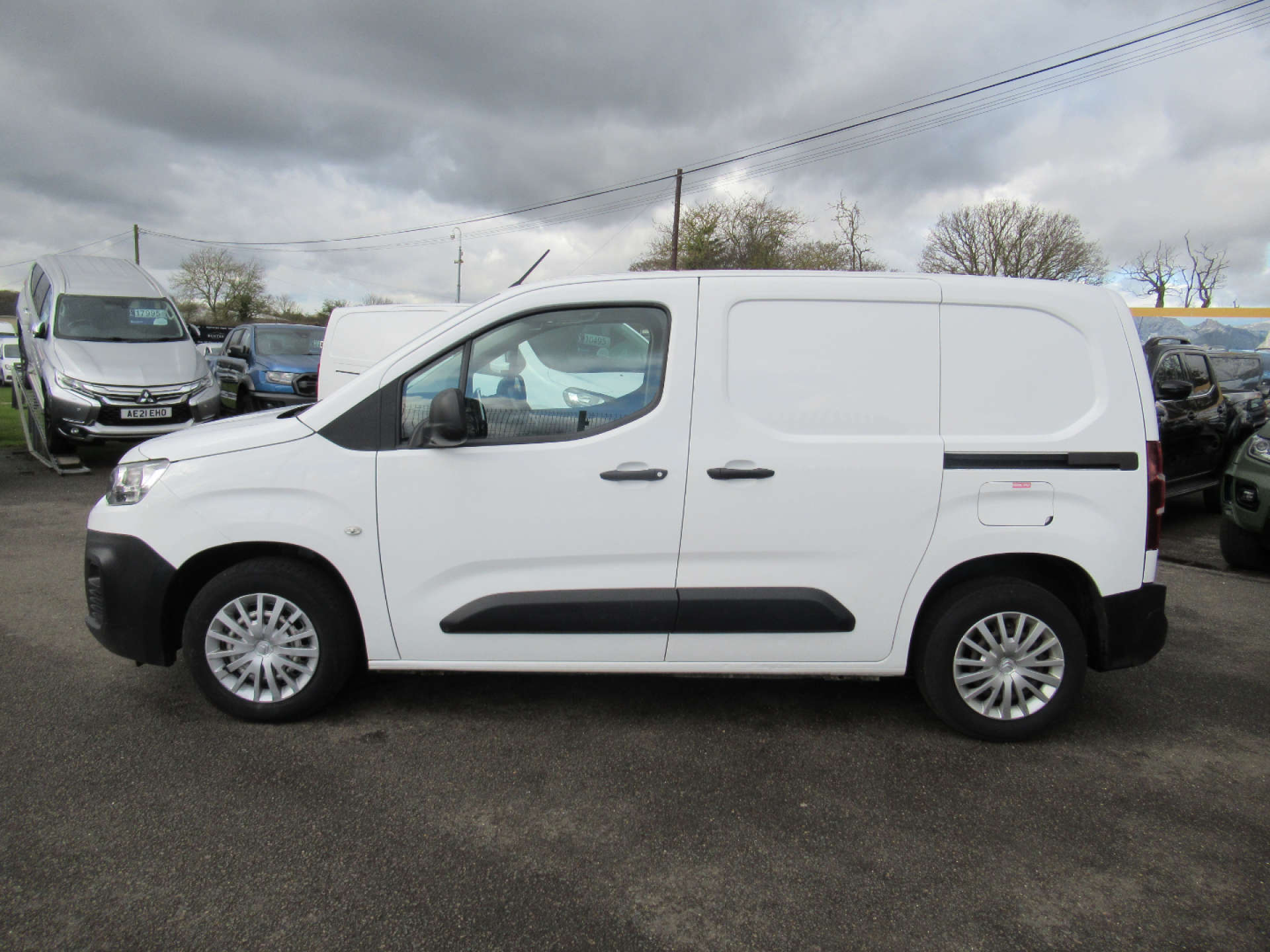 CITROEN BERLINGO 1.5 Berlingo 650 Enterprise Blue HDi S/S #2