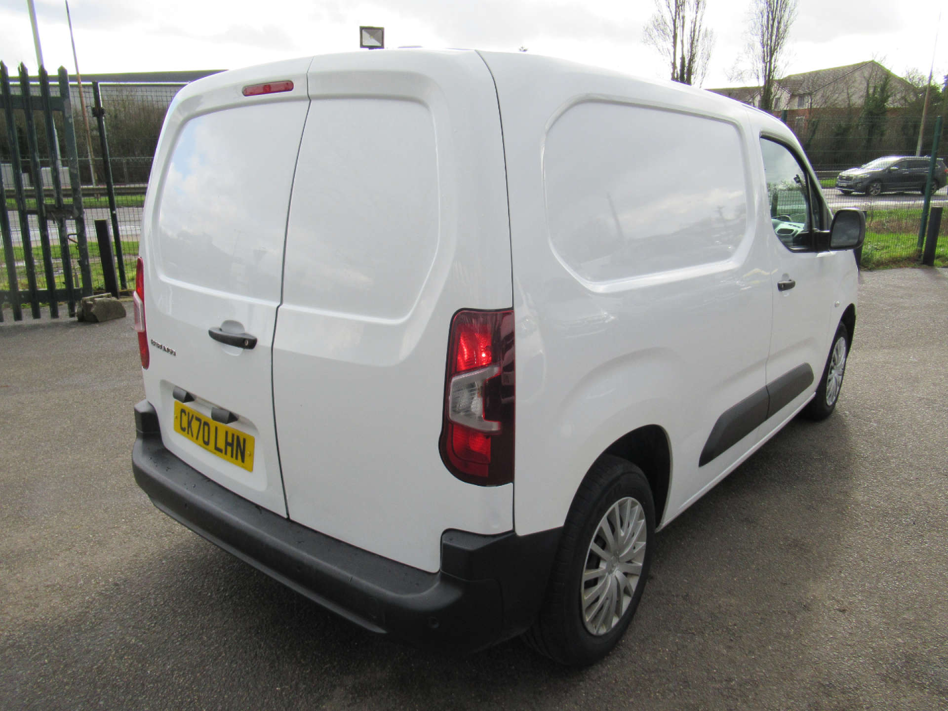 CITROEN BERLINGO 1.5 Berlingo 650 Enterprise Blue HDi S/S #9