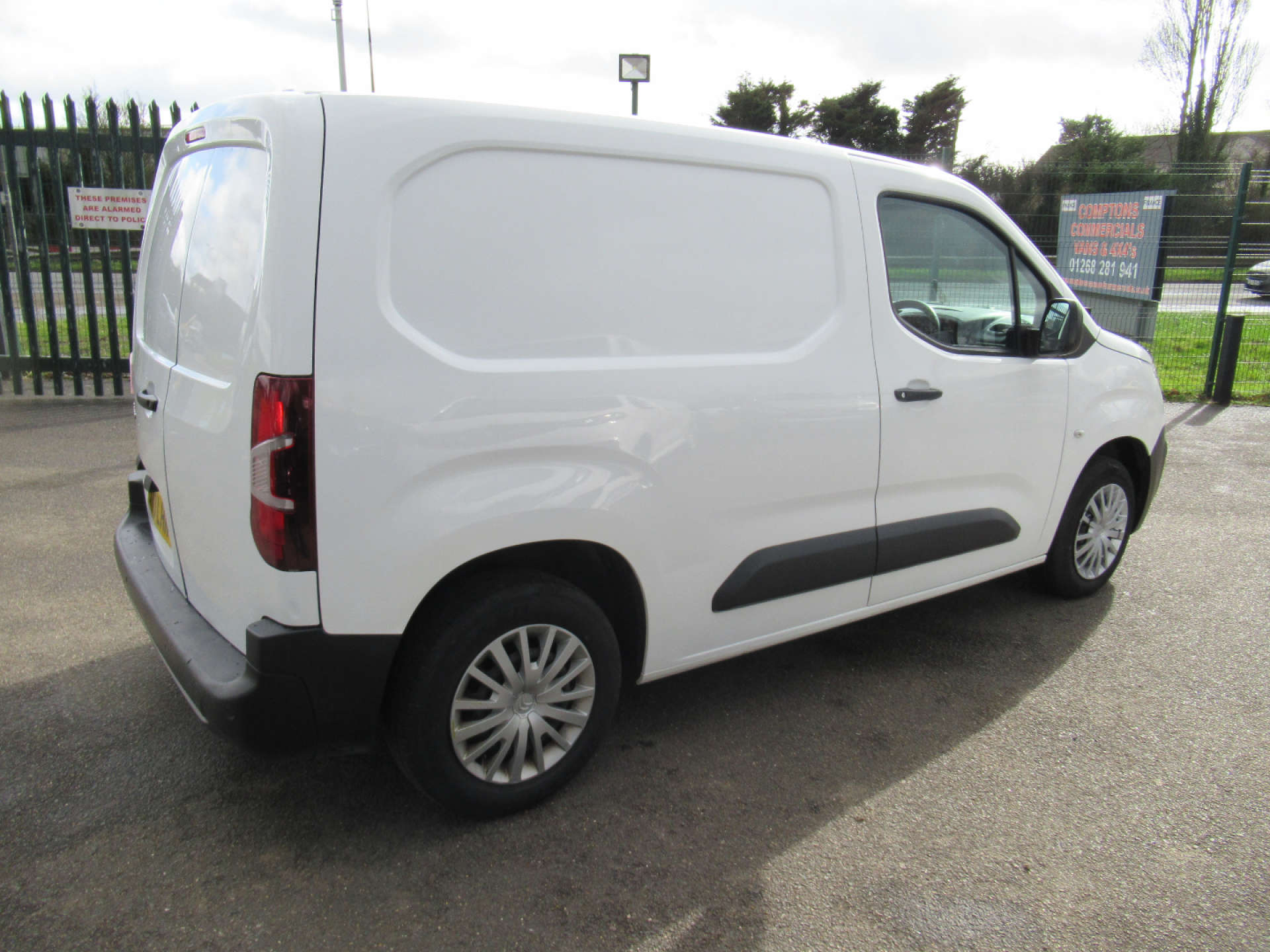 CITROEN BERLINGO 1.5 Berlingo 650 Enterprise Blue HDi S/S #10