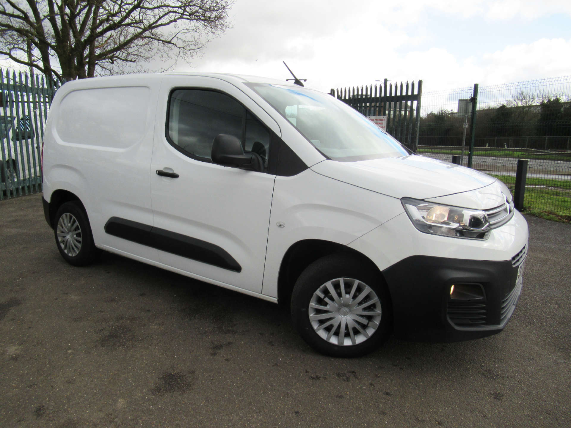 CITROEN BERLINGO 1.5 Berlingo 650 Enterprise Blue HDi S/S #21