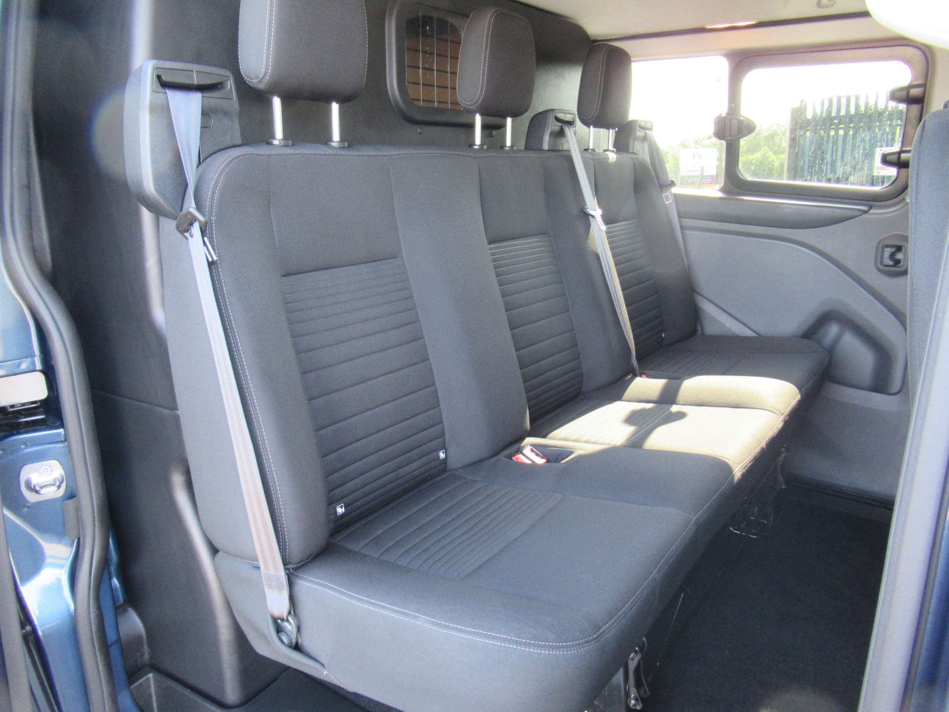 FORD TRANSIT CUSTOM 2.0 AUTO 6 SEATER CREW VAN L2 #13