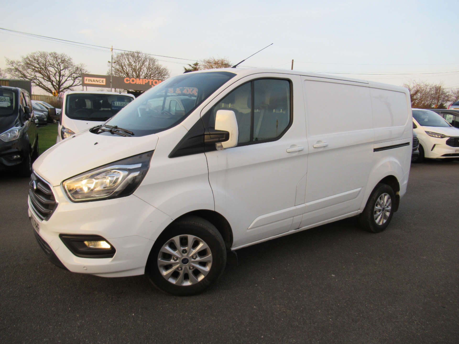 FORD TRANSIT CUSTOM 2.0 Transit Custom 300 Limited EcoBlue #1