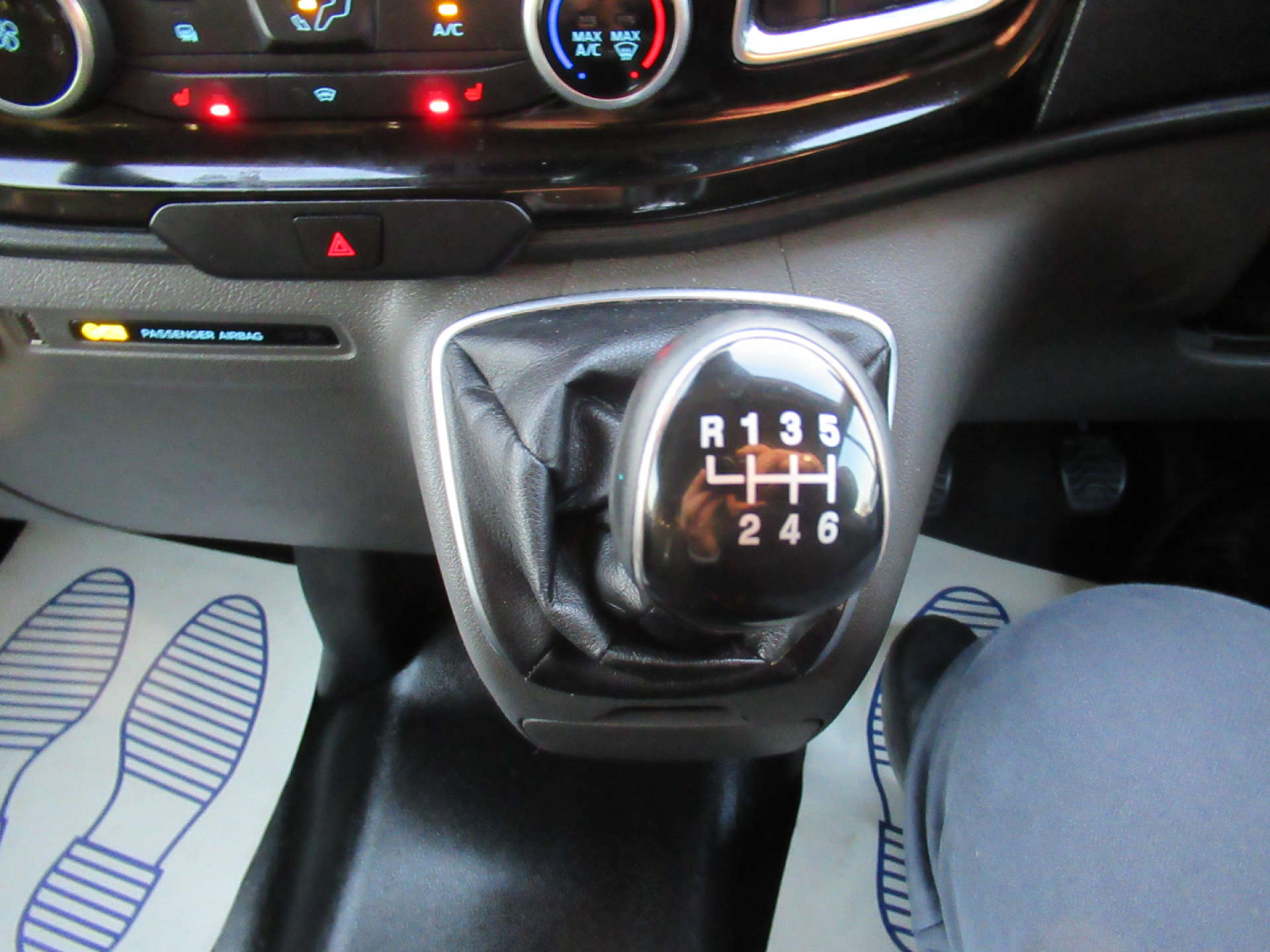 FORD TRANSIT CUSTOM 2.0 Transit Custom 300 Limited EcoBlue #17