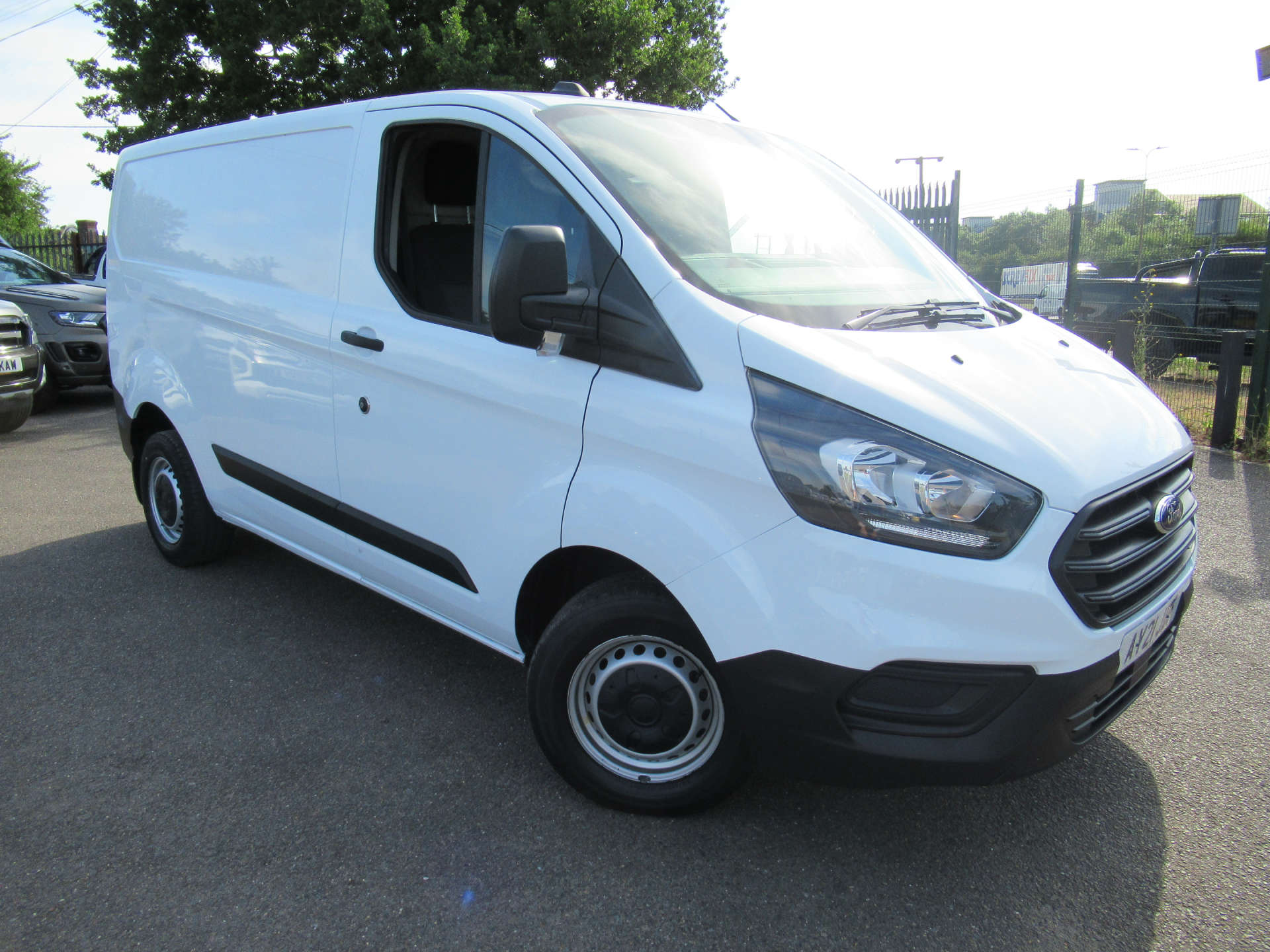 FORD TRANSIT CUSTOM 2.0 Transit Custom 300 Leader EcoBlue #26