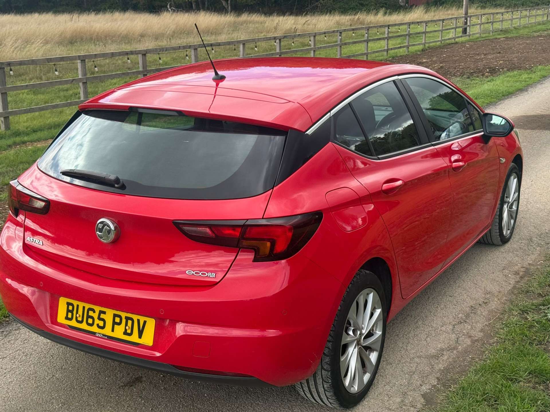 VAUXHALL ASTRA 1.0 Astra Design ecoFLEX S/S 5dr #9