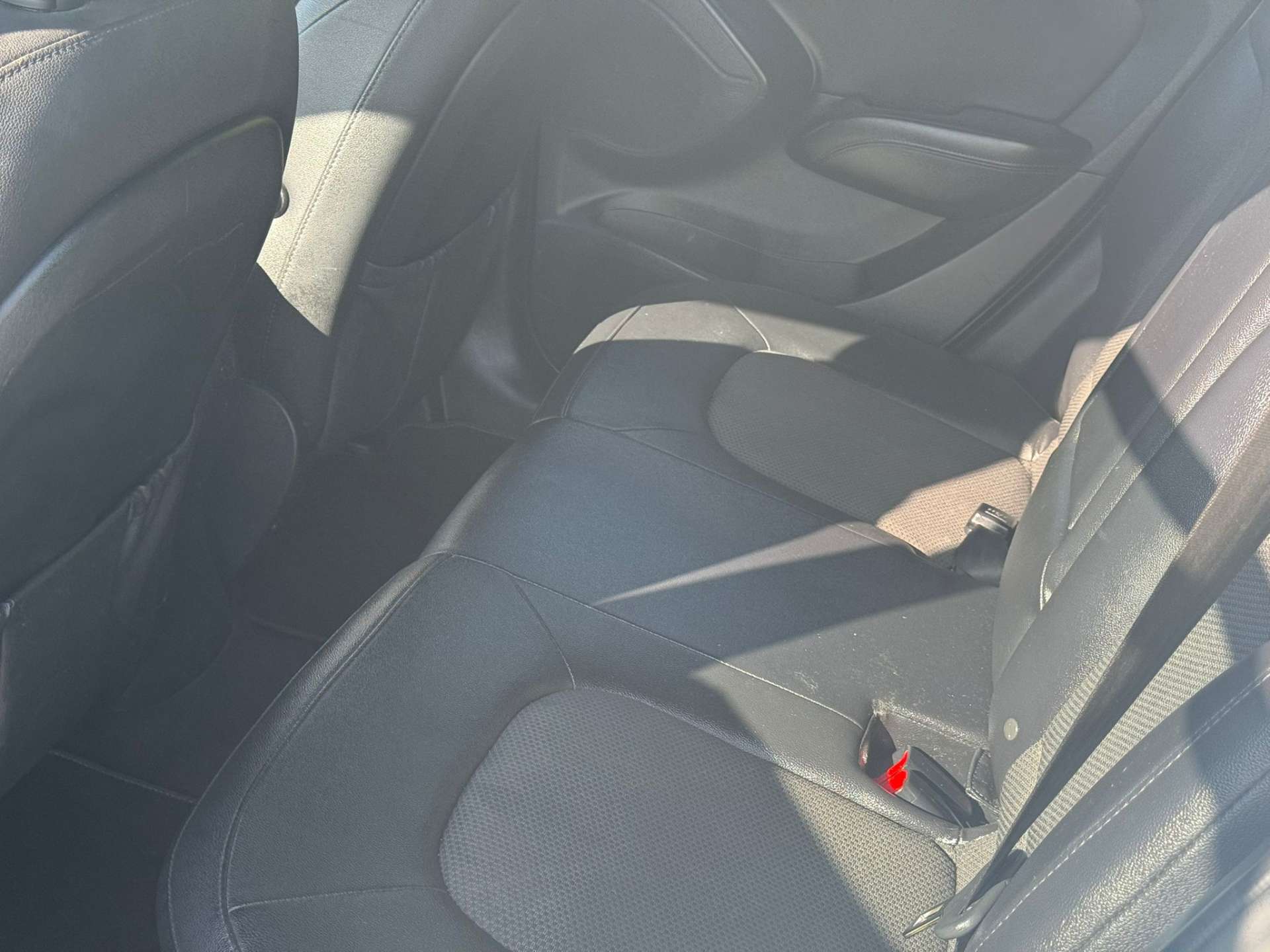 HYUNDAI IX35 1.7 ix35 SE CRDi Blue Drive 5dr #10