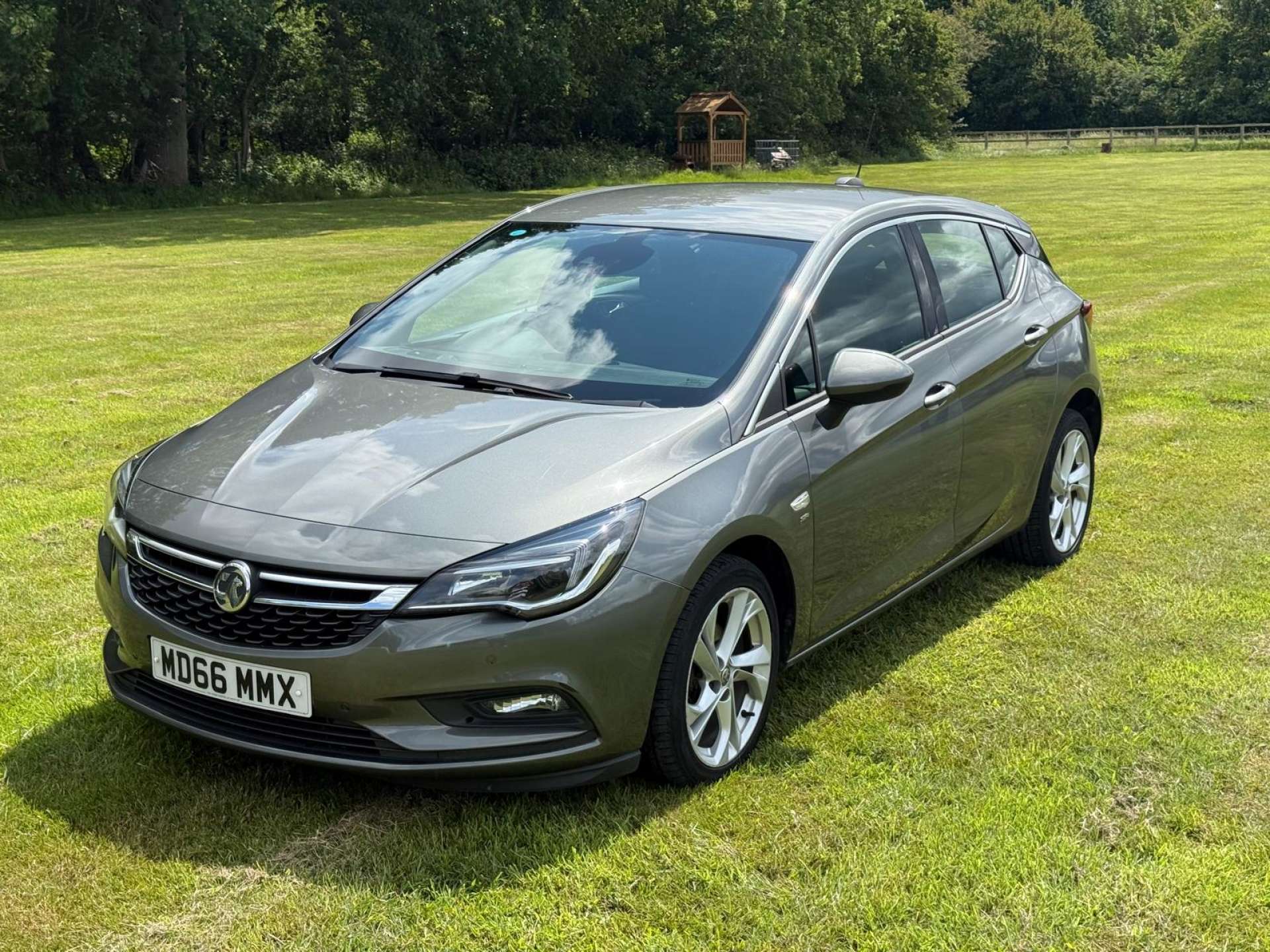 VAUXHALL ASTRA 1.4 Astra SRi T 5dr #4