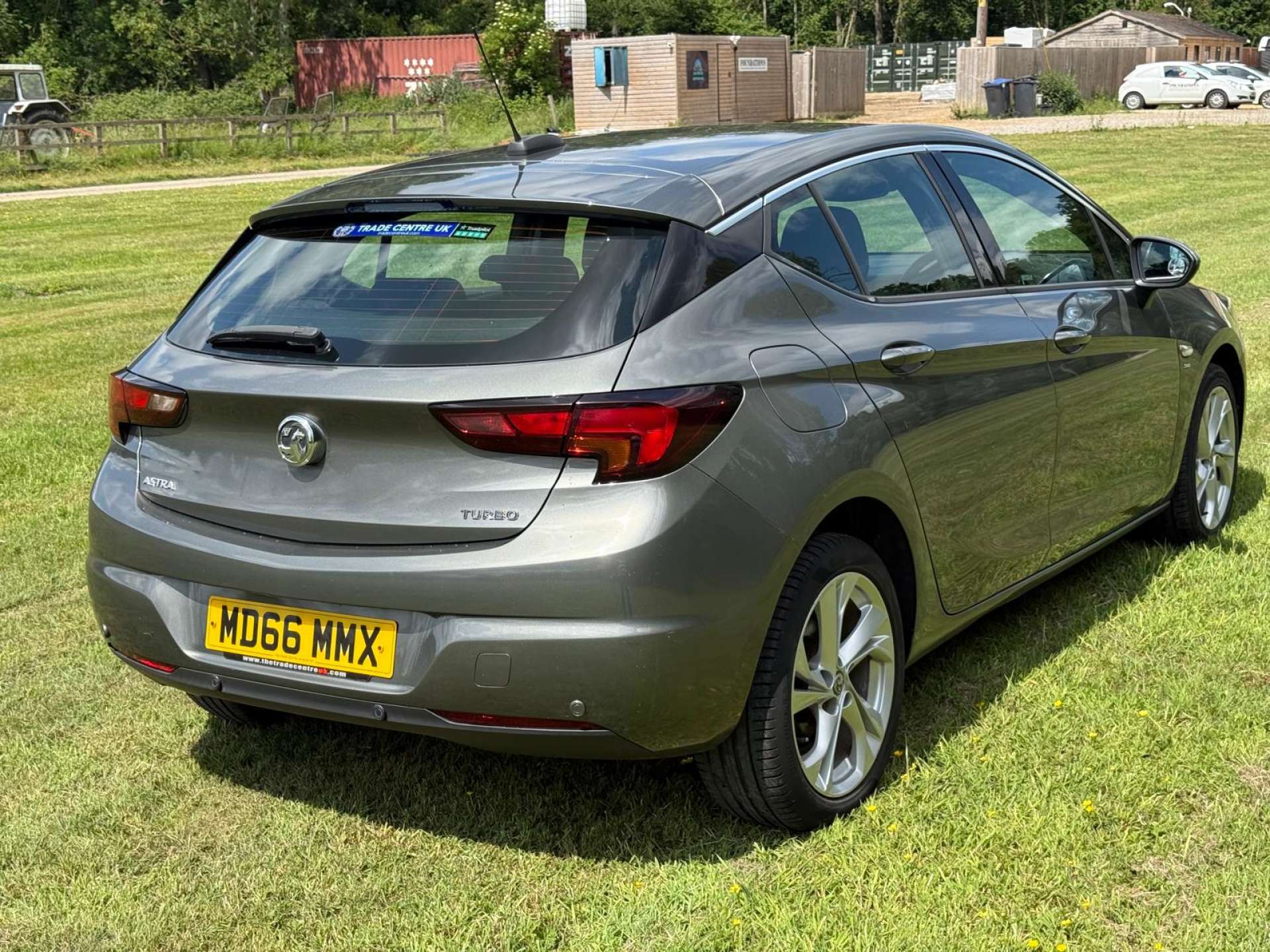 VAUXHALL ASTRA 1.4 Astra SRi T 5dr #8
