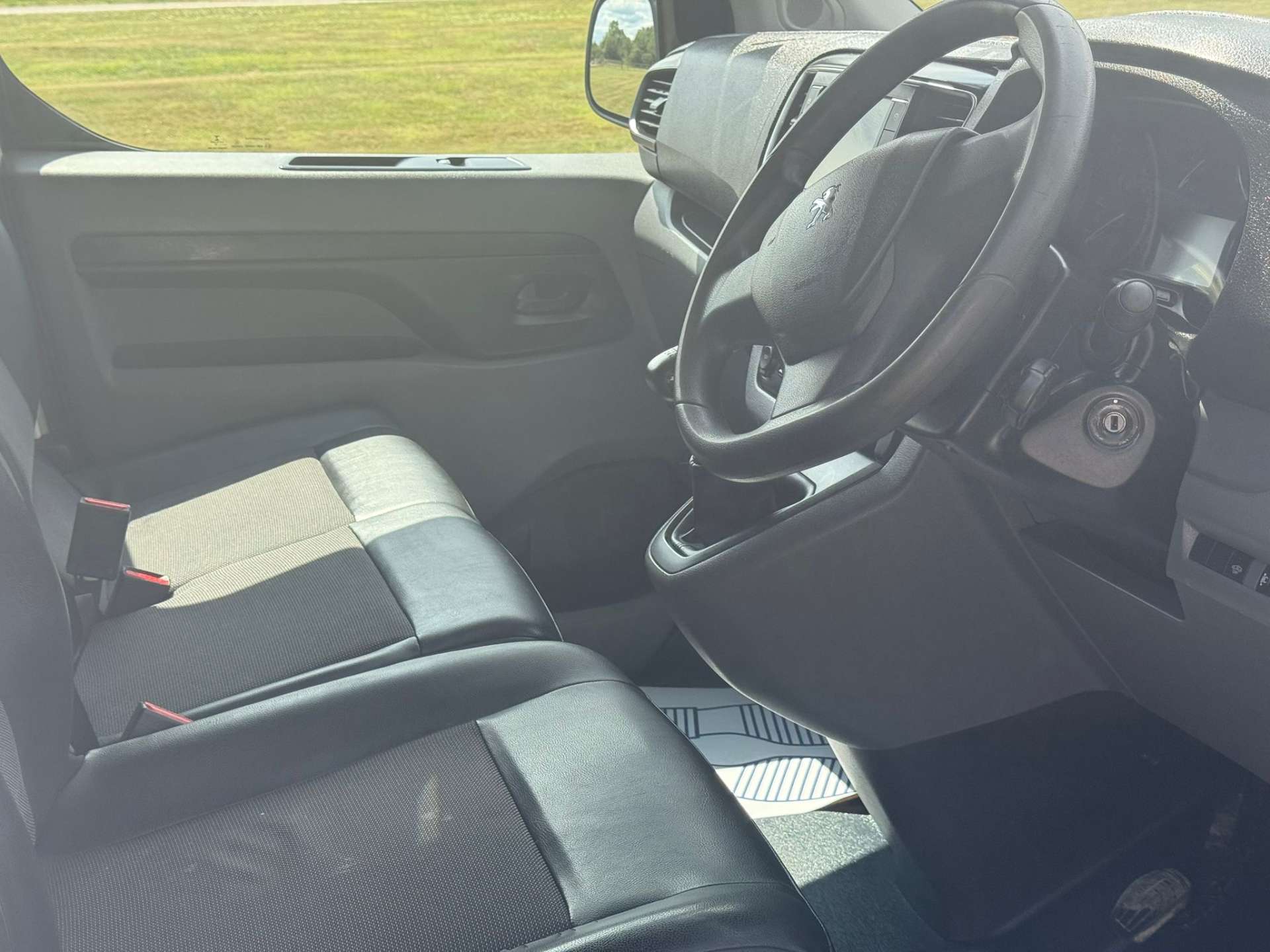 PEUGEOT EXPERT 2.0 Expert Professional L1 Blue HDi #17
