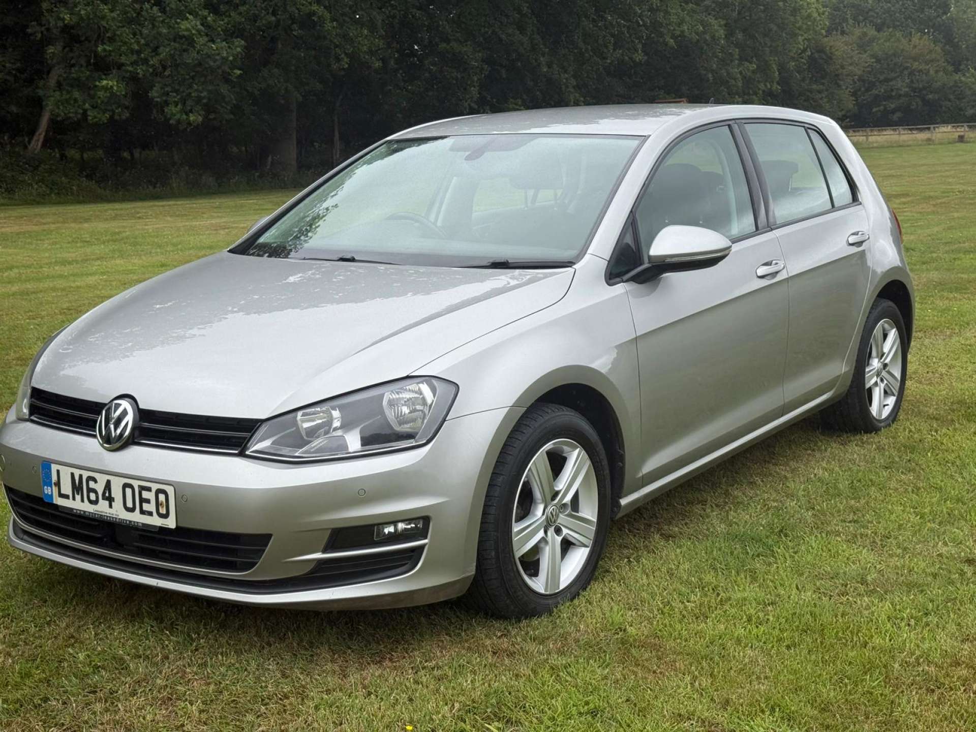 VOLKSWAGEN GOLF 1.6 Golf Match TDI BlueMotion Technology Semi-Auto 5dr #4