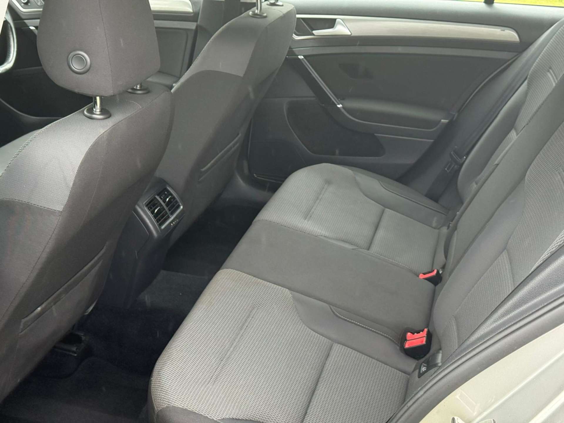 VOLKSWAGEN GOLF 1.6 Golf Match TDI BlueMotion Technology Semi-Auto 5dr #10
