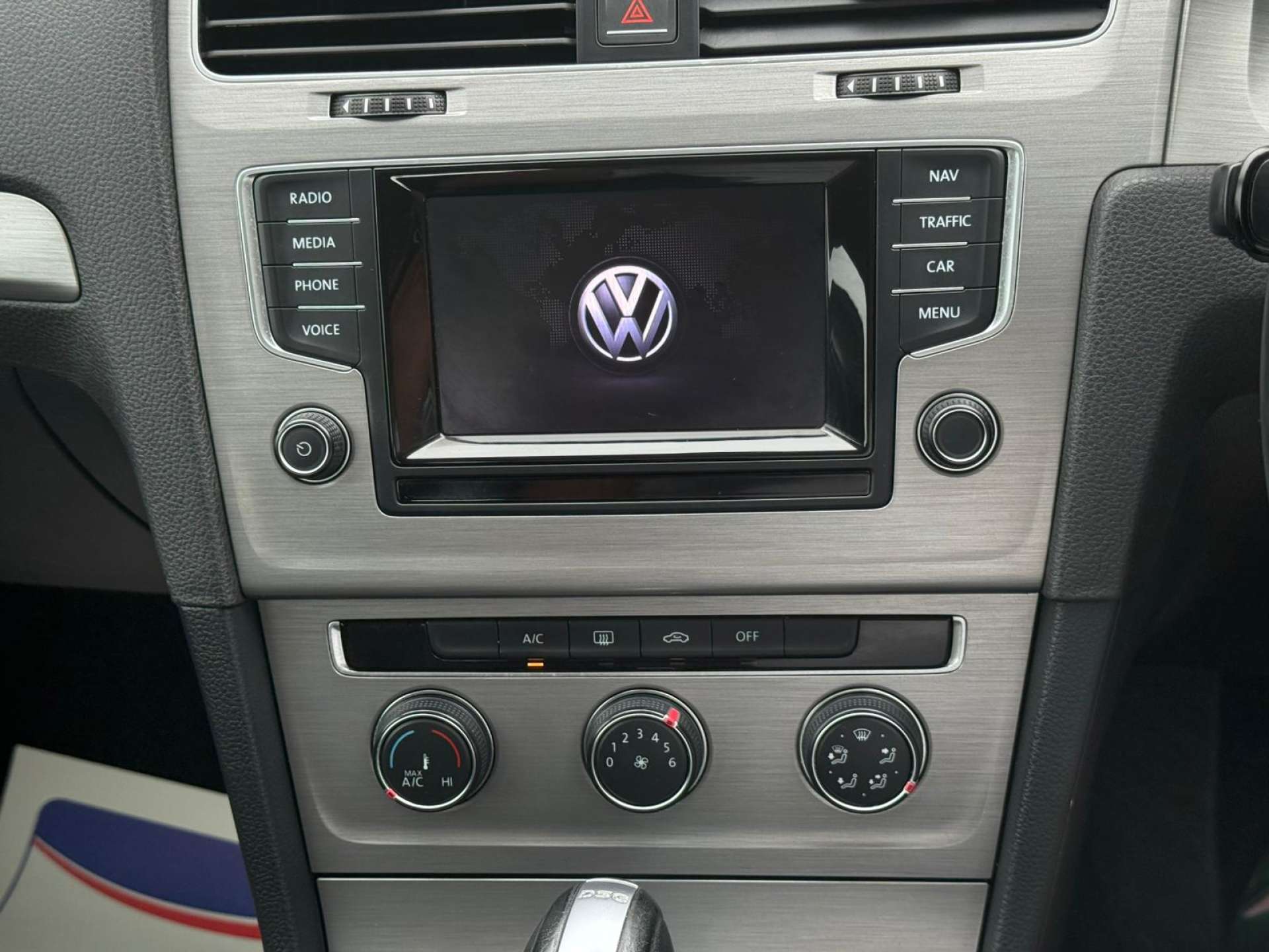 VOLKSWAGEN GOLF 1.6 Golf Match TDI BlueMotion Technology Semi-Auto 5dr #12