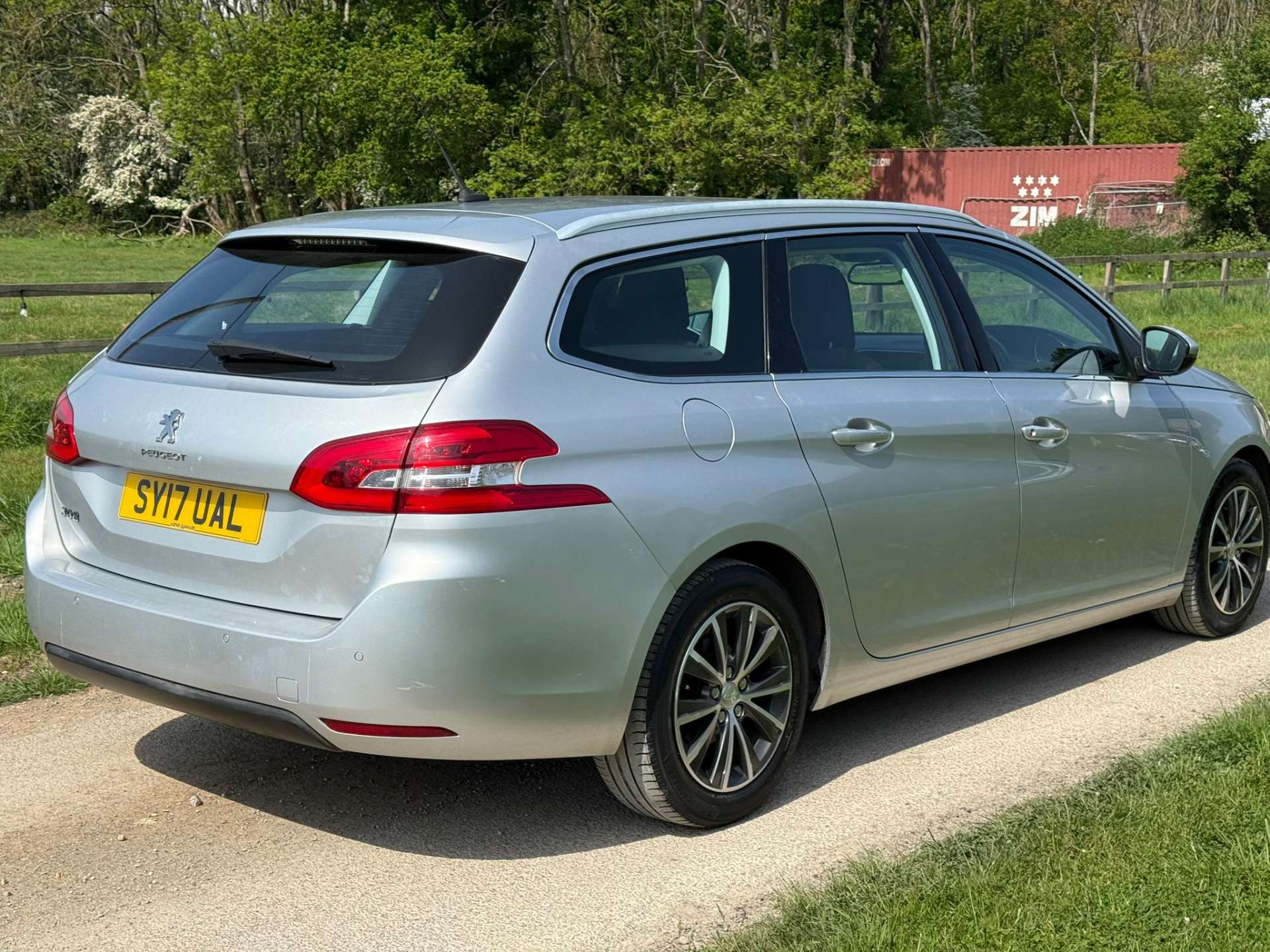 PEUGEOT 308 1.6 308 Allure SW HDi Blue S/S 5dr #10