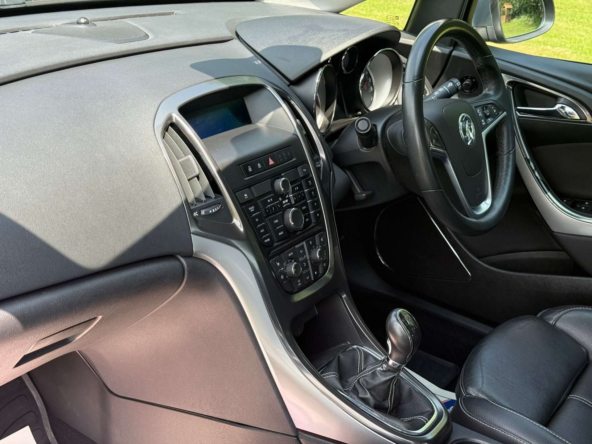 VAUXHALL ASTRA 2.0 Astra Elite CDTI 157 5dr #9