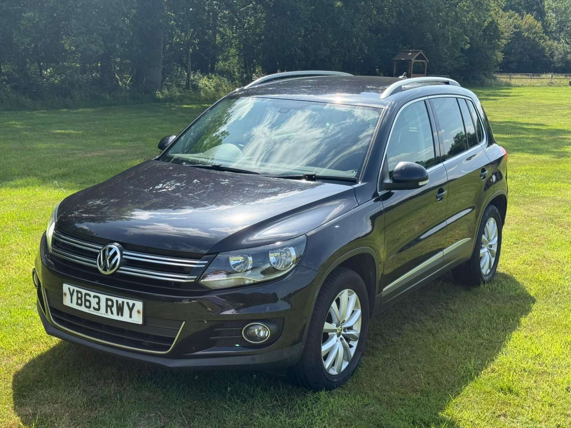 VOLKSWAGEN TIGUAN 2.0 Tiguan Match TDI BlueMotion Technology 4Motion 4WD 5dr #3