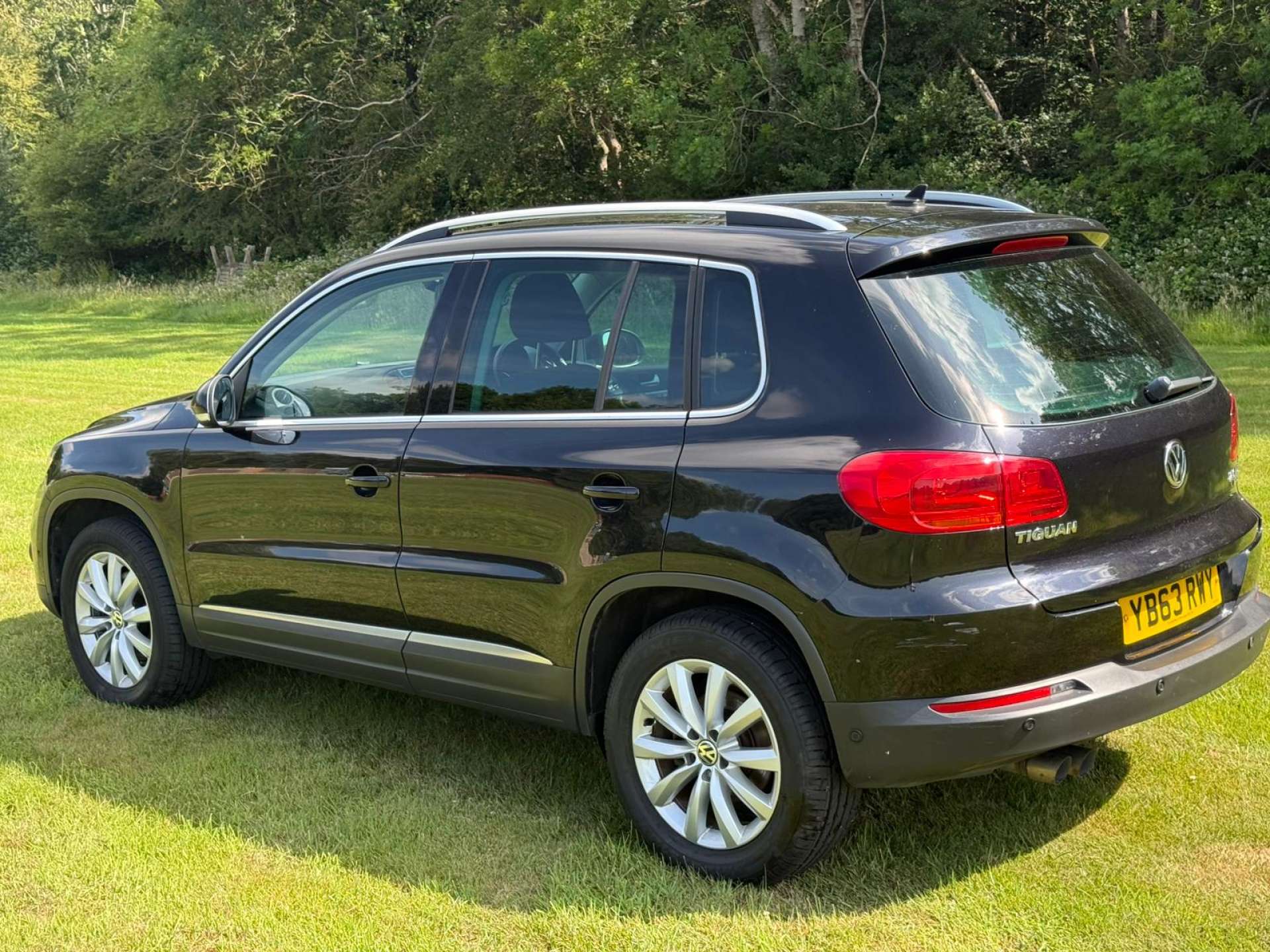 VOLKSWAGEN TIGUAN 2.0 Tiguan Match TDI BlueMotion Technology 4Motion 4WD 5dr #25