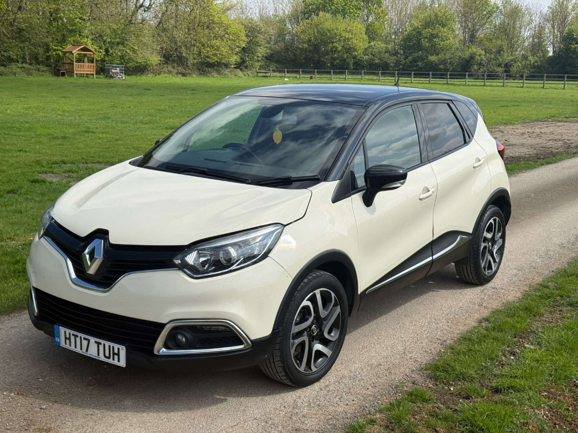 RENAULT CAPTUR 1.5 Captur Dynamique S Nav dCi 5dr #3