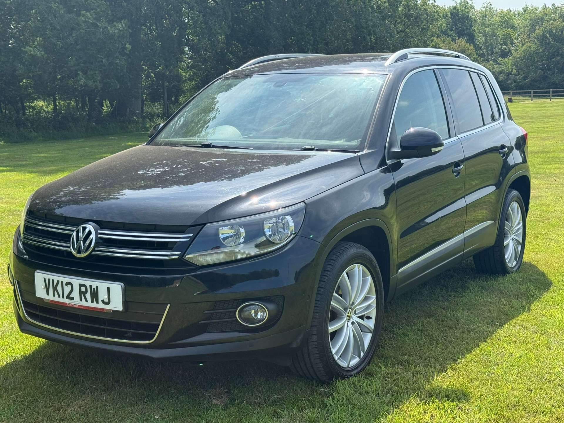 VOLKSWAGEN TIGUAN 2.0 Tiguan Sport TDI BlueMotion Technology 4Motion Semi-Auto 4WD 5dr #4