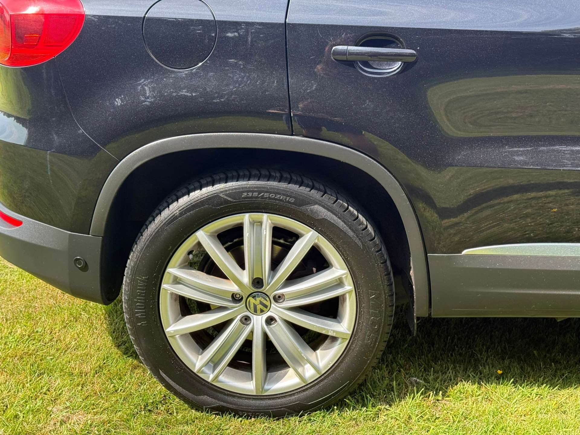 VOLKSWAGEN TIGUAN 2.0 Tiguan Sport TDI BlueMotion Technology 4Motion Semi-Auto 4WD 5dr #6