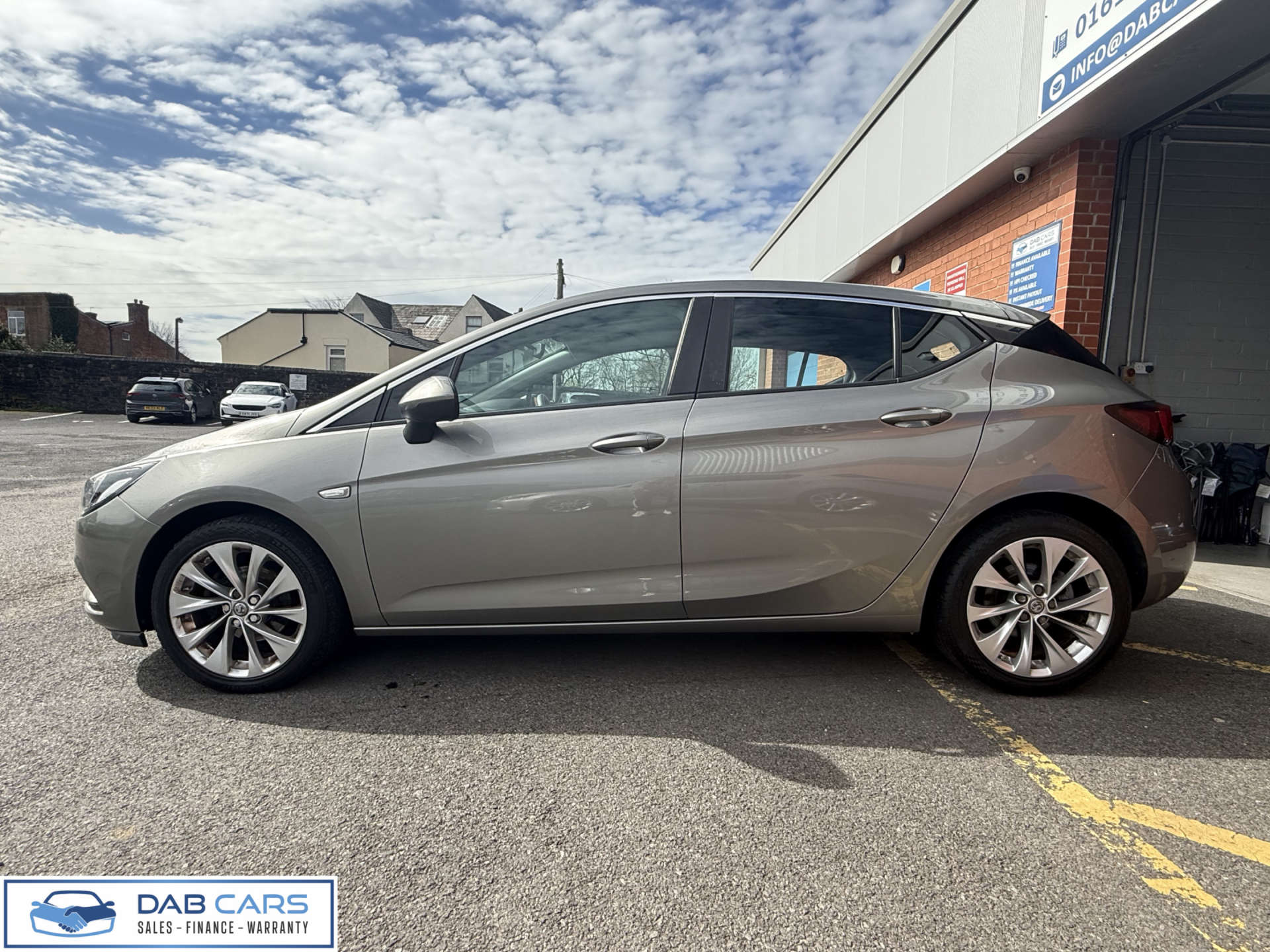 Vauxhall ASTRA 1.4 Astra Design T 5dr #9