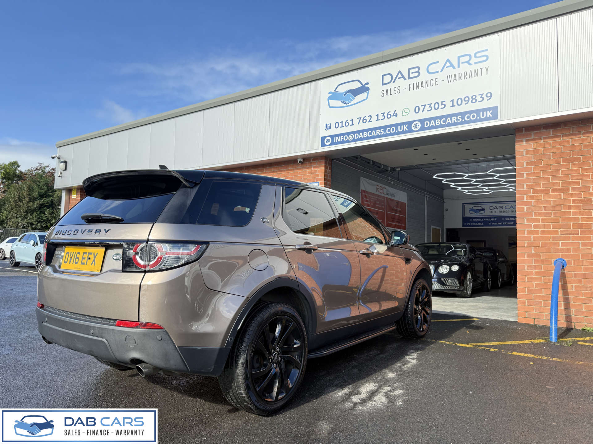 Land Rover Discovery Sport 2.0 Discovery Sport Luxury HSE TD4 Auto 4WD 5dr #1