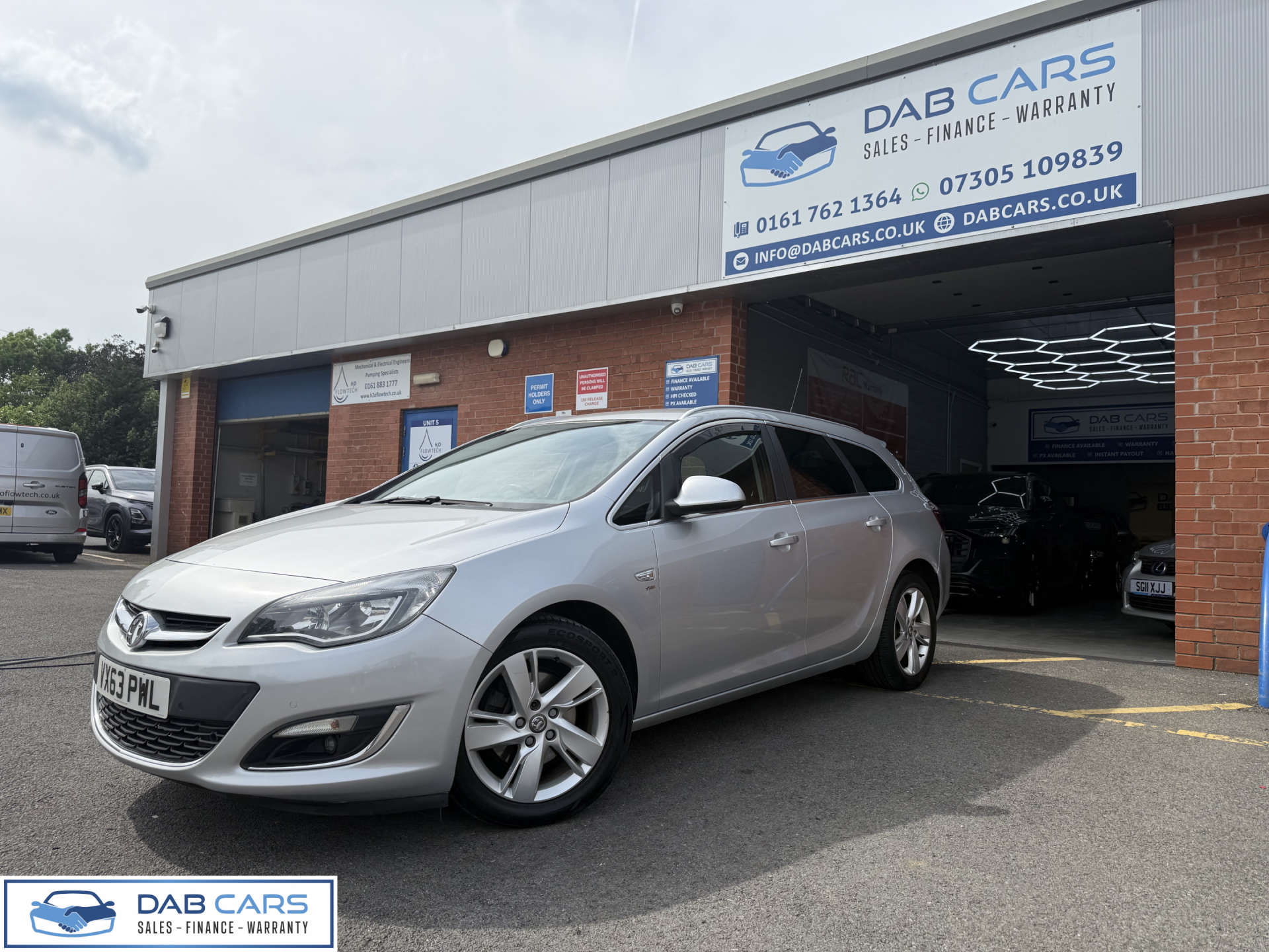 Vauxhall ASTRA 2.0 Astra SRi CDTi Auto 5dr #6