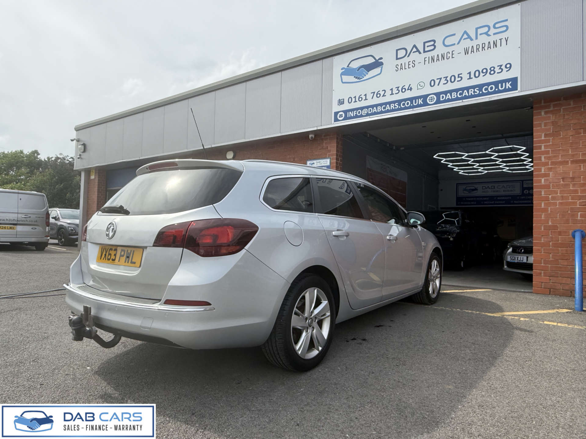 Vauxhall ASTRA 2.0 Astra SRi CDTi Auto 5dr #10