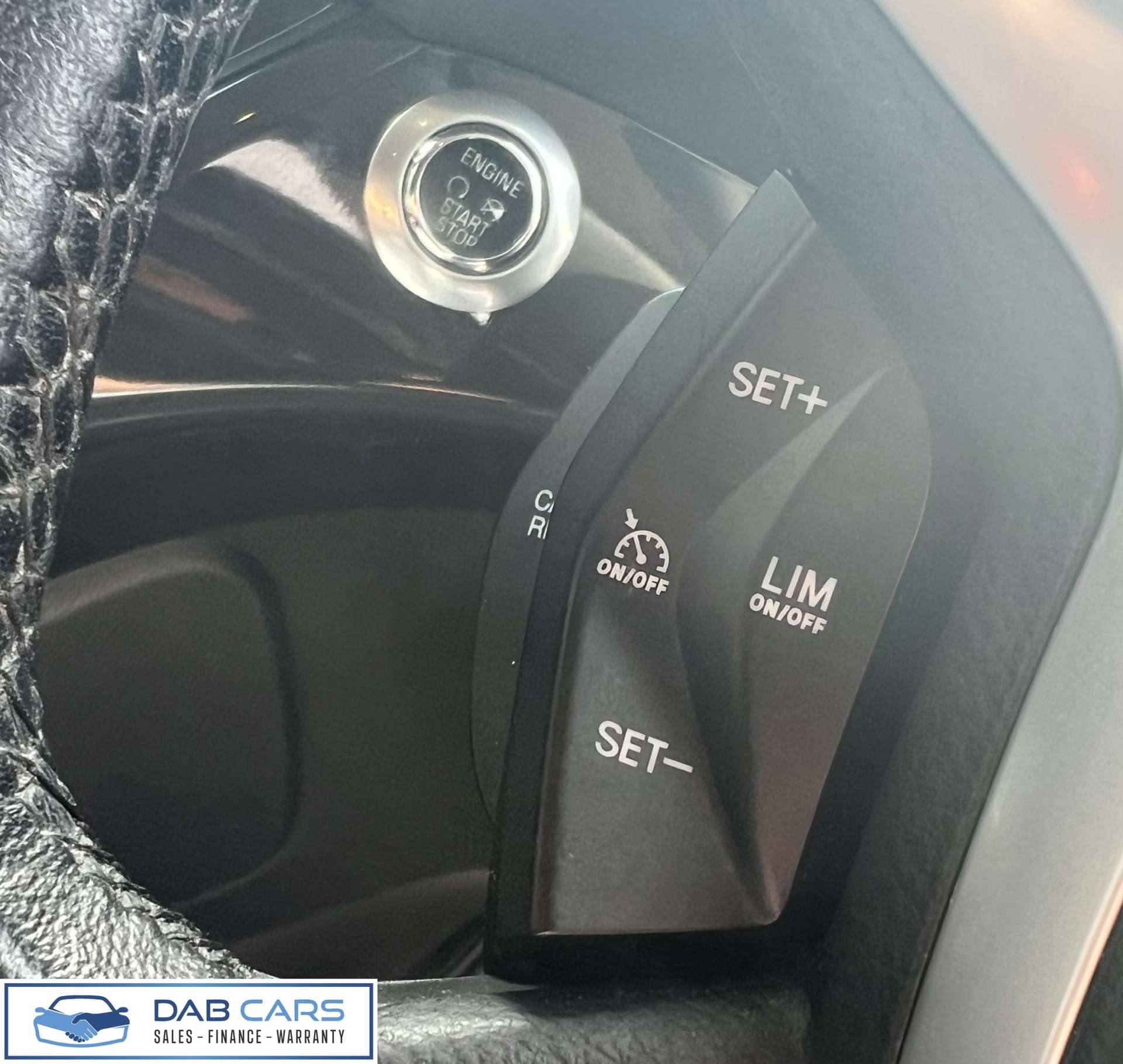 FORD KUGA 2.0 Kuga Titanium TDCI 4x4 Auto 4WD 5dr #4