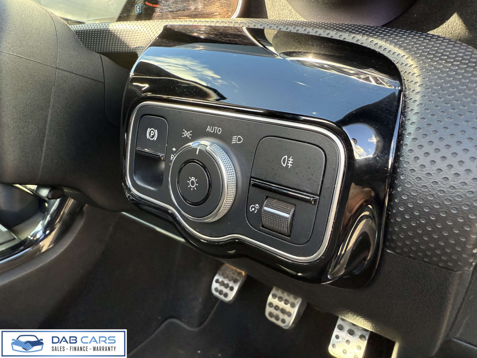 Mercedes-Benz A-CLASS 1.3 A 180 AMG Line Premium+ 5dr #31