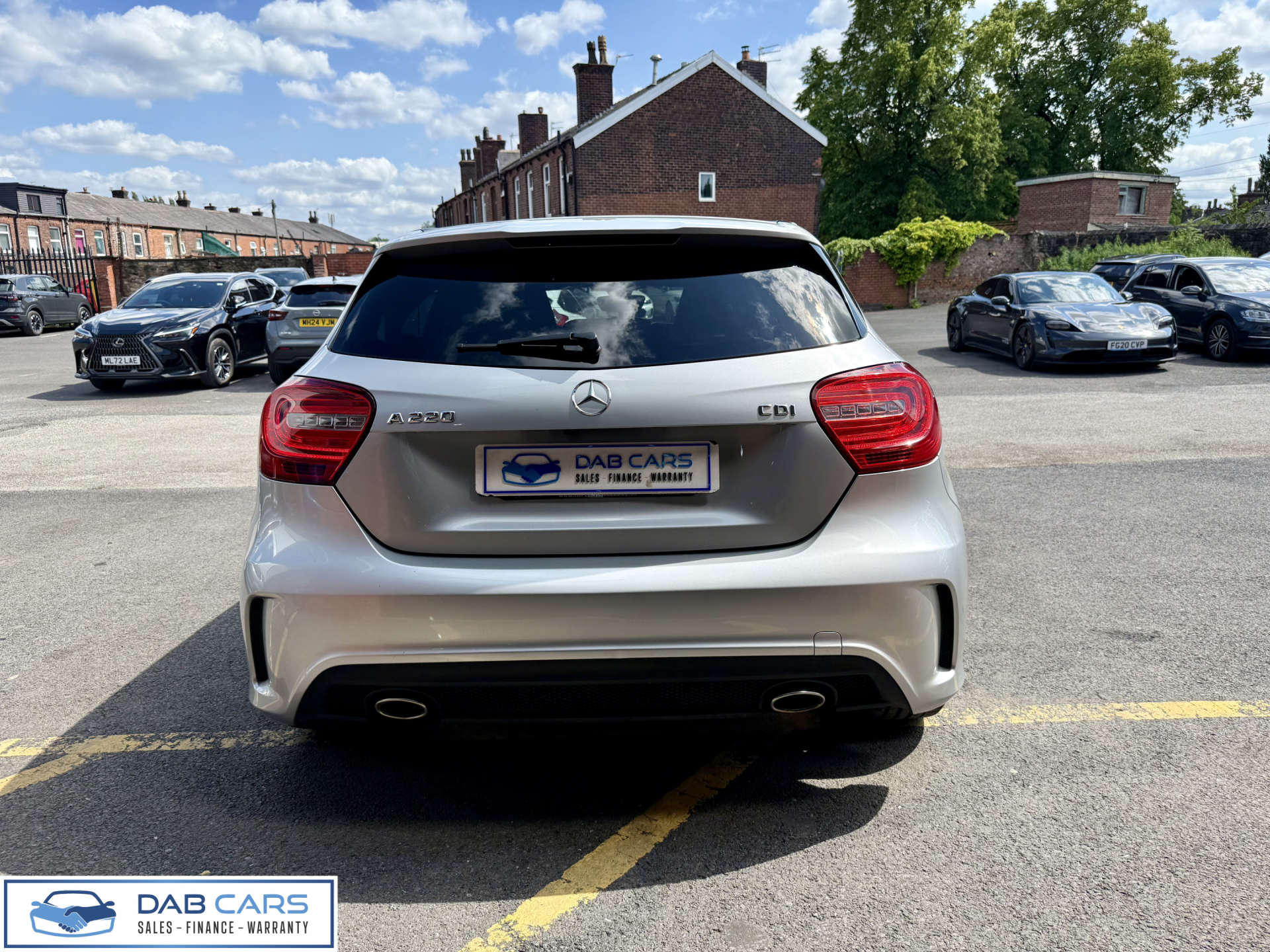 Mercedes-Benz A-CLASS 2.1 A220 BlueEfficiency AMG Sport CDi Auto 5dr #30