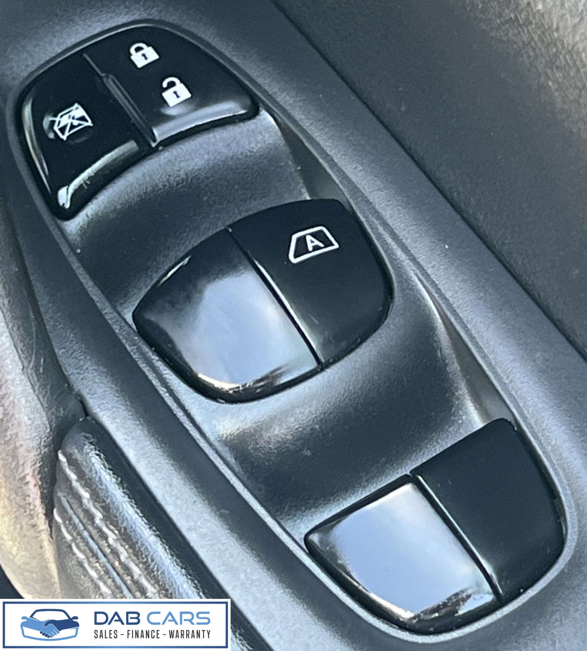 Nissan X-TRAIL 1.6 X-Trail N-Connecta dCi 5dr #17