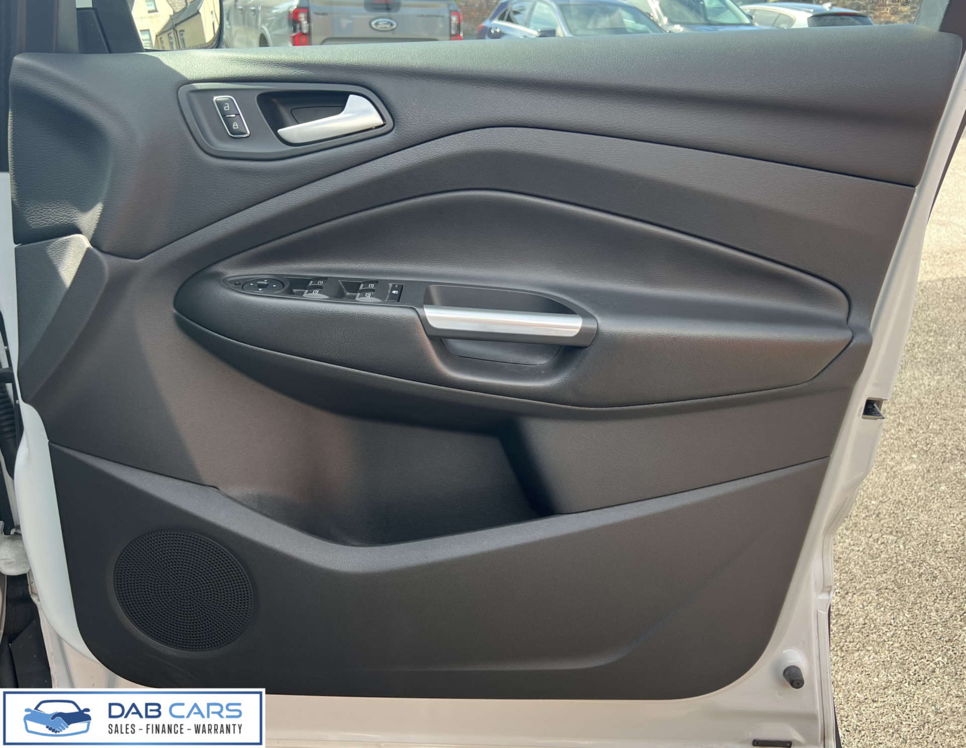 FORD KUGA 2.0 Kuga Titanium TDCI 4x4 Auto 4WD 5dr #47