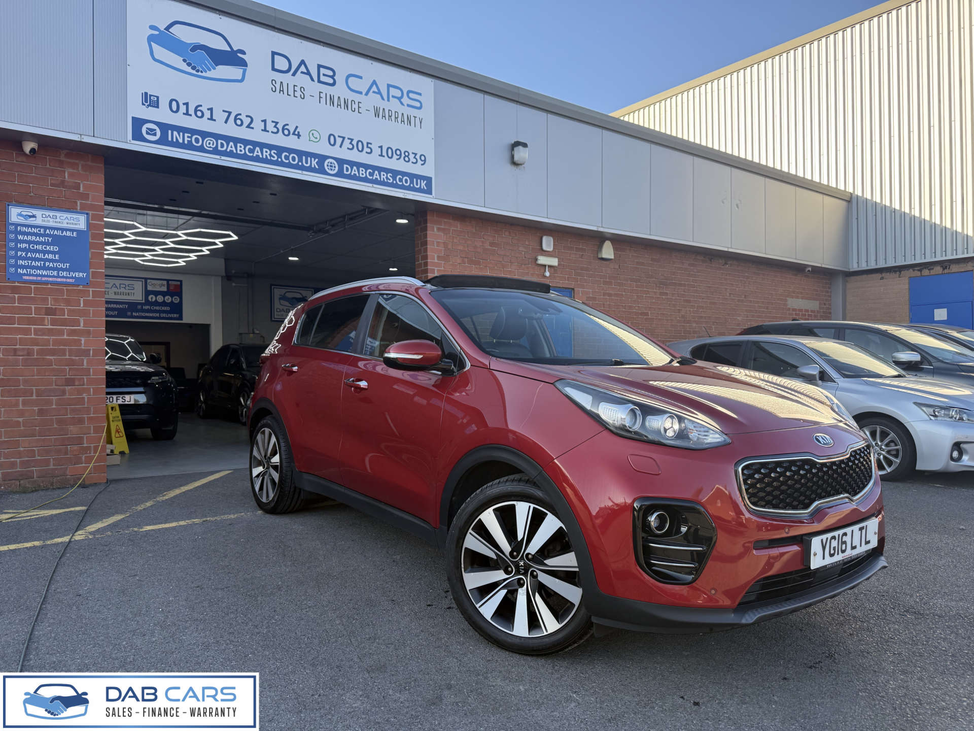 2016 SPORTAGE 1.7 SPORTAGE 4 CRDI ISG 5DR 97,465 MILES 2016 MANUAL DIESEL RED... photo